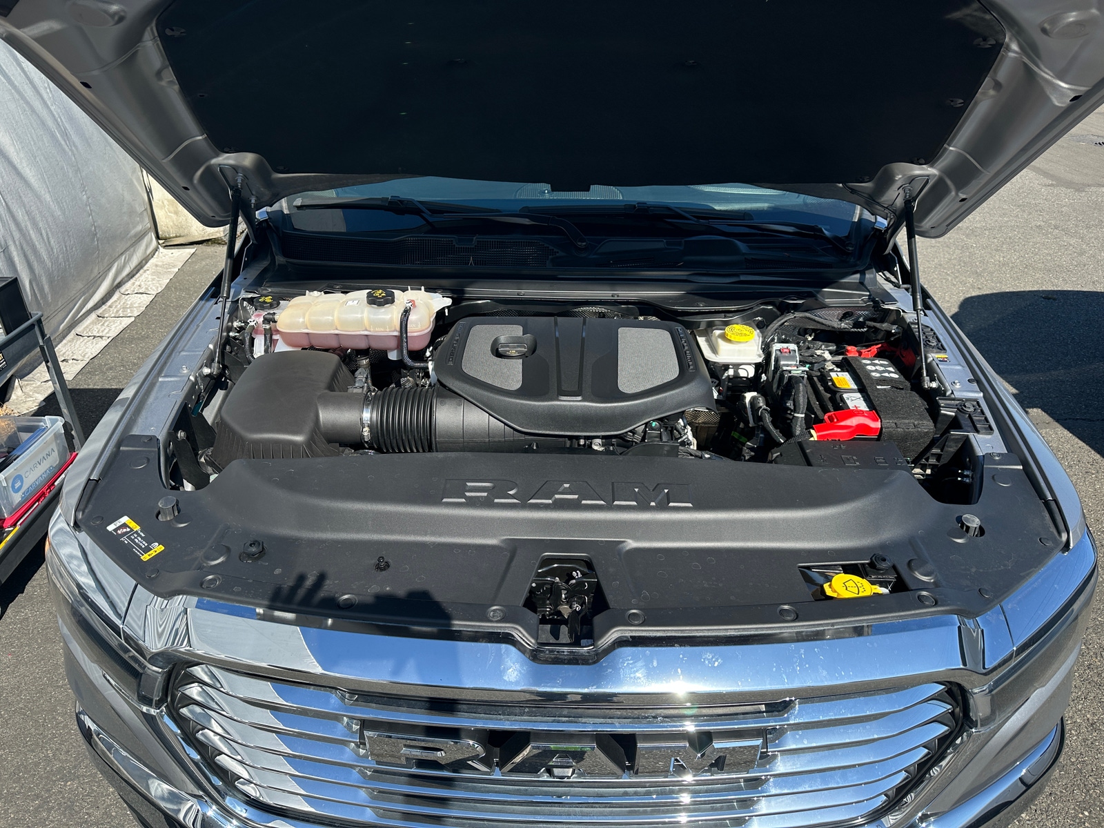 Thumbnail: 2025 RAM 1500 - 2