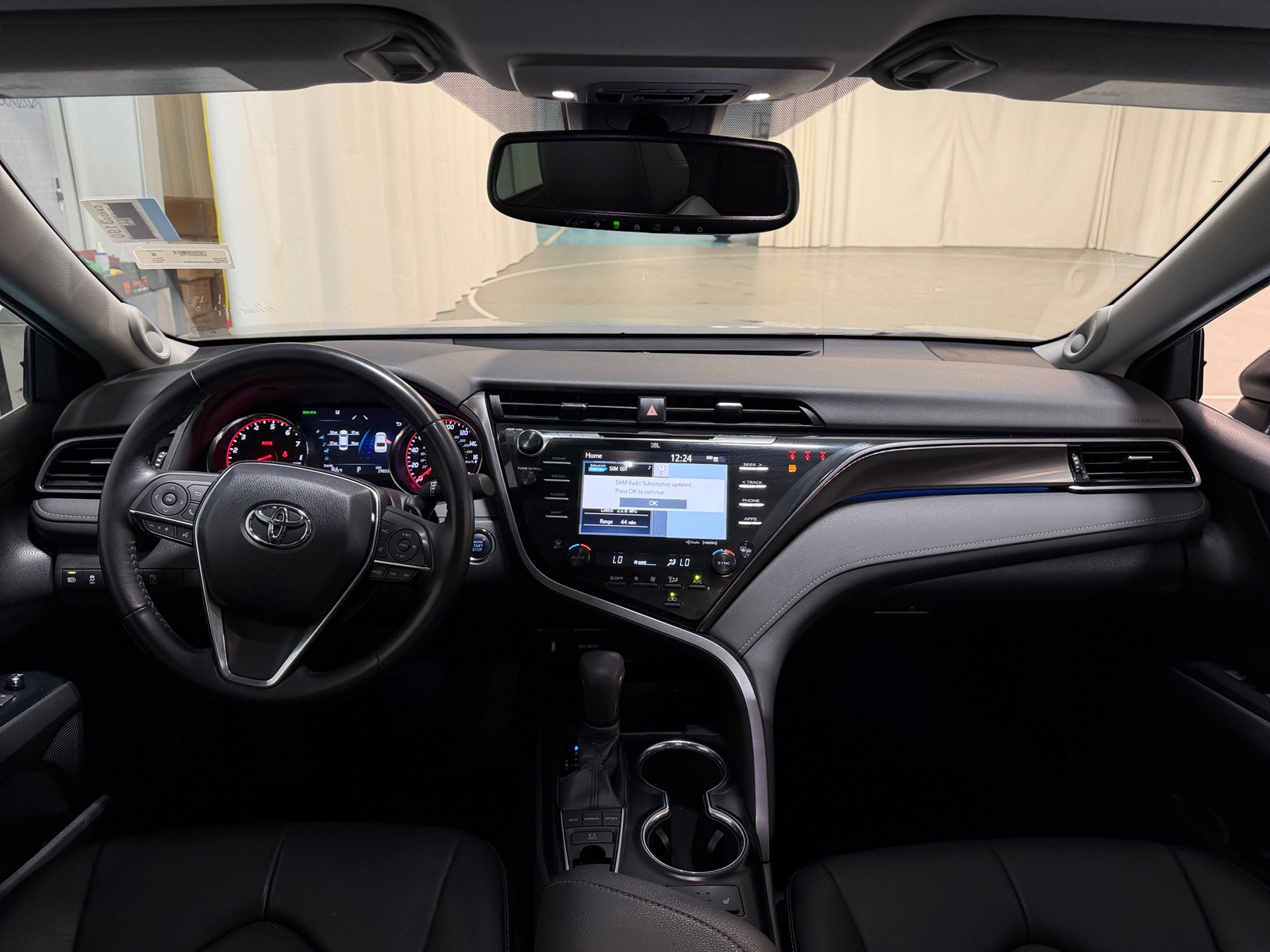 Thumbnail: 2019 Toyota Camry - 2