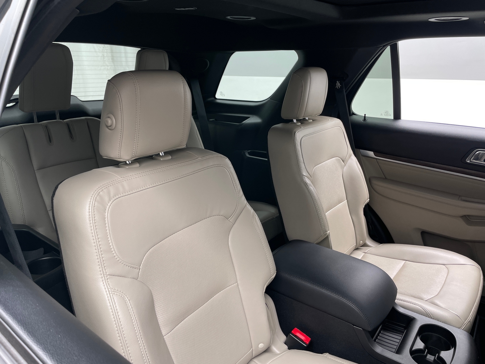 Thumbnail: 2018 Ford Explorer - 5