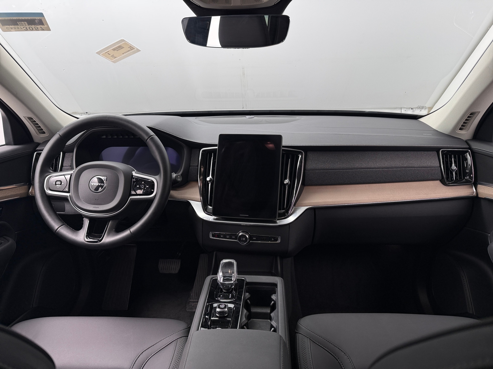 Thumbnail: 2025 Volvo XC90 - 2