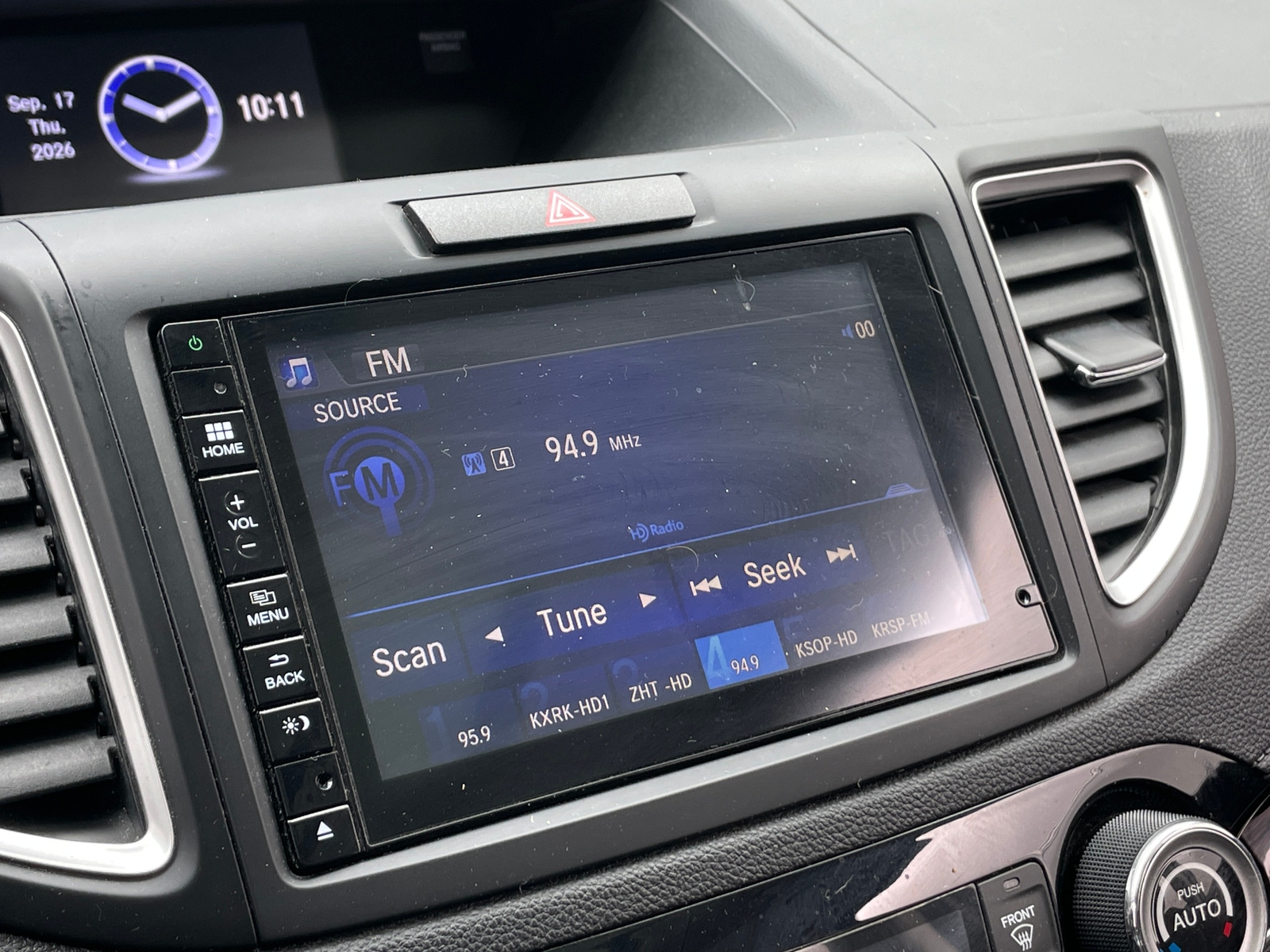 Thumbnail: 2016 Honda CR-V - 4