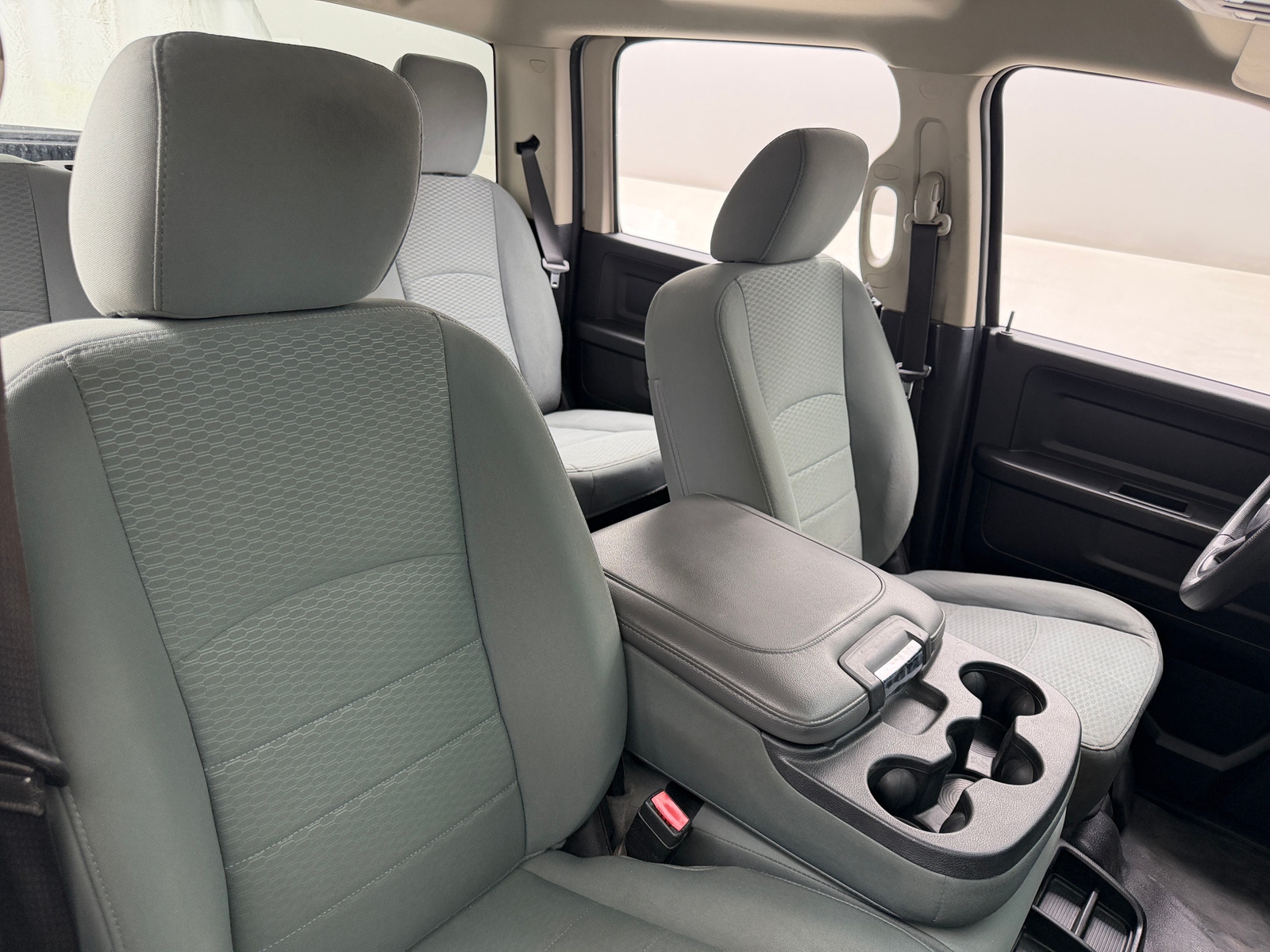 Thumbnail: 2019 RAM 1500 Classic - 2