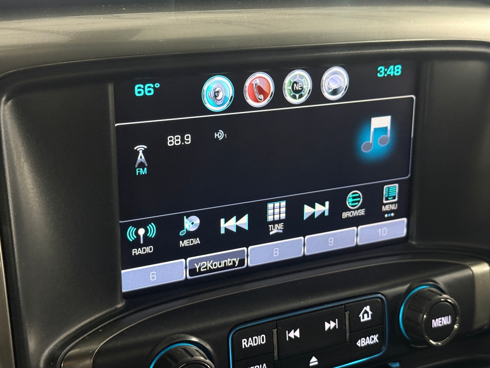 Thumbnail: 2018 Chevrolet Silverado 2500 - 3
