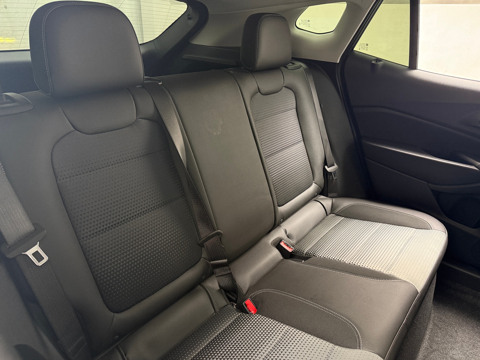 Thumbnail: 2026 Chevrolet Trax - 5