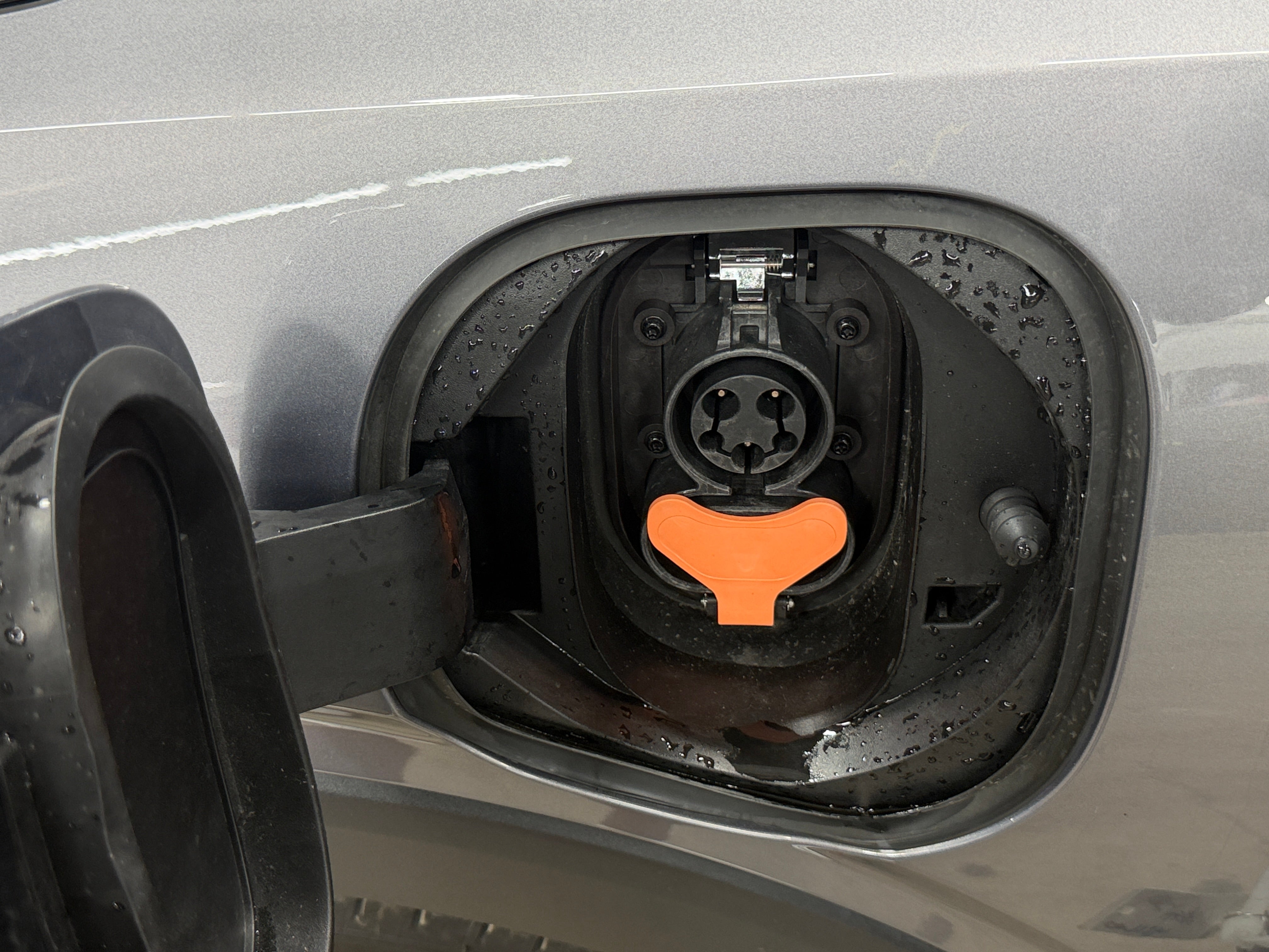Used 2023 Chevrolet Bolt EUV Premier with VIN 1G1FZ6S07P4196157 for sale in Auburn, WA