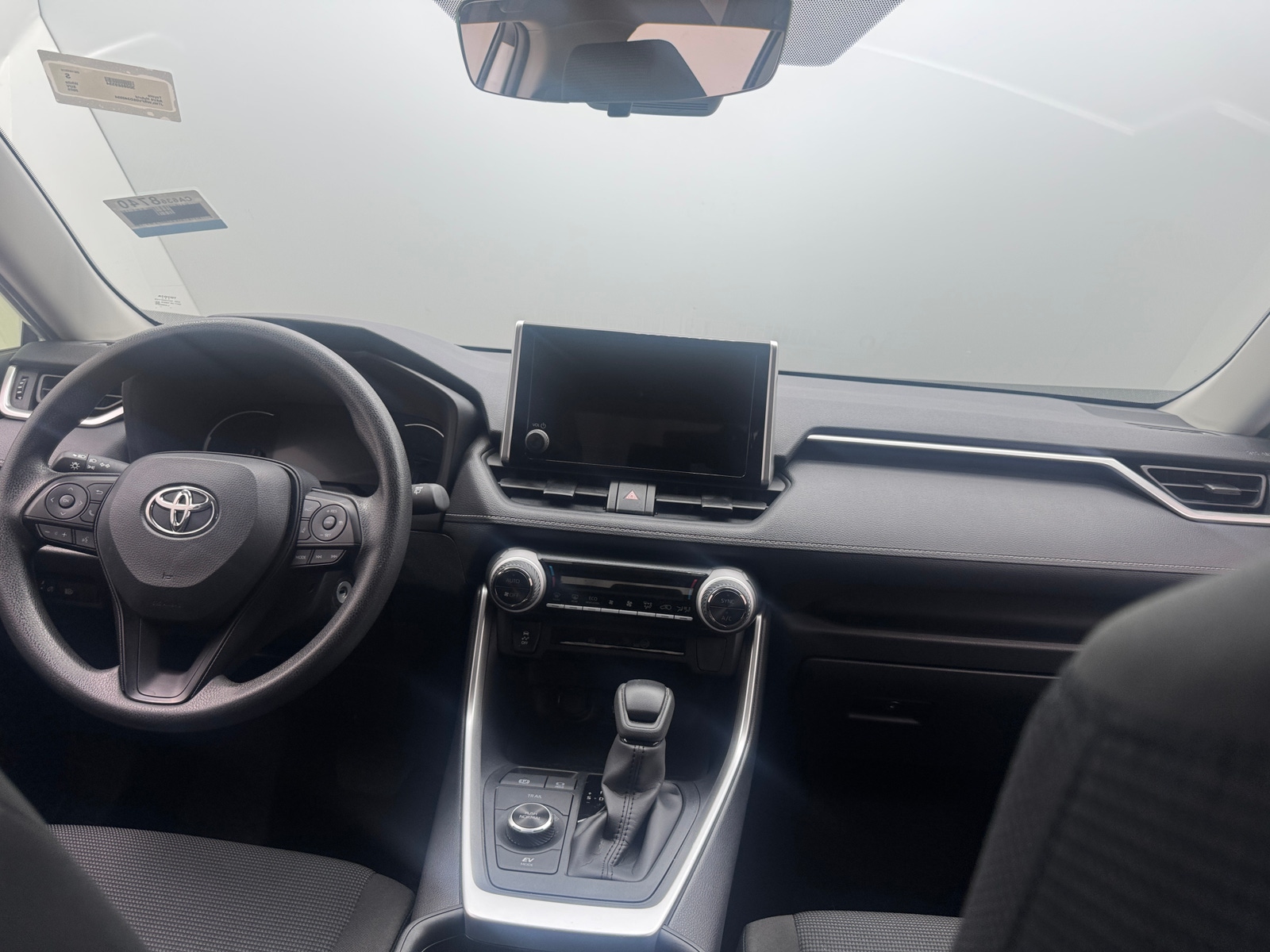 Thumbnail: 2025 Toyota RAV4 - 3