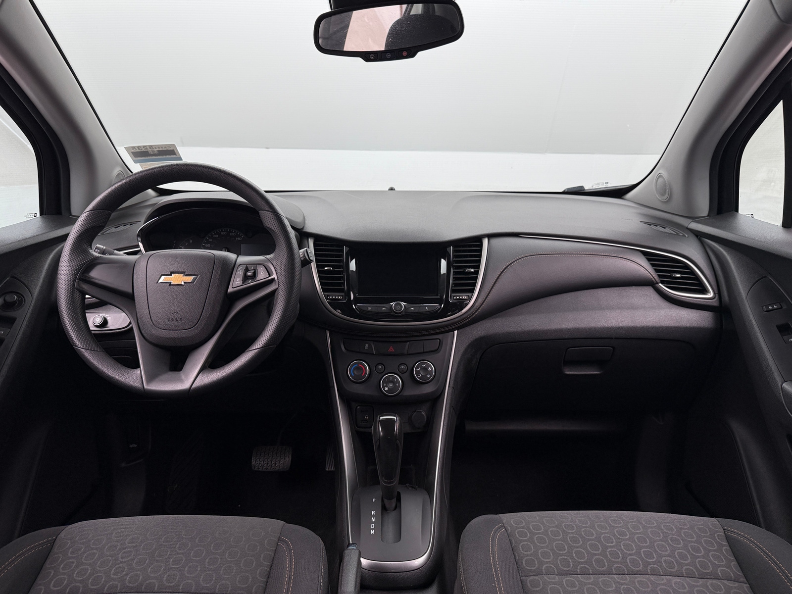 Thumbnail: 2020 Chevrolet Trax - 3