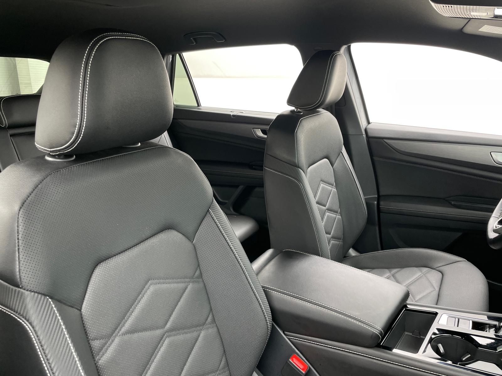 Thumbnail: 2026 Volkswagen Atlas - 2