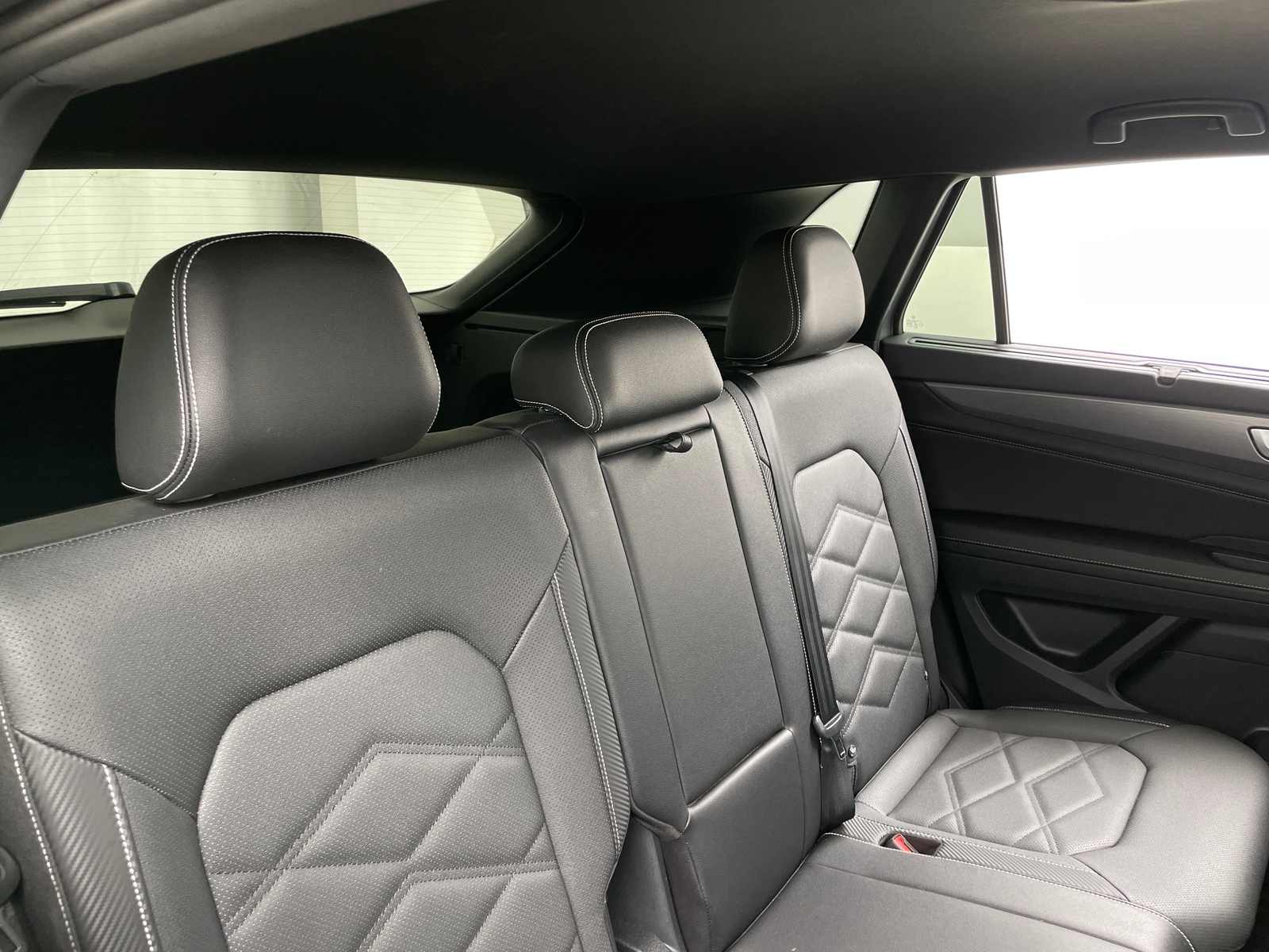 Thumbnail: 2026 Volkswagen Atlas - 6