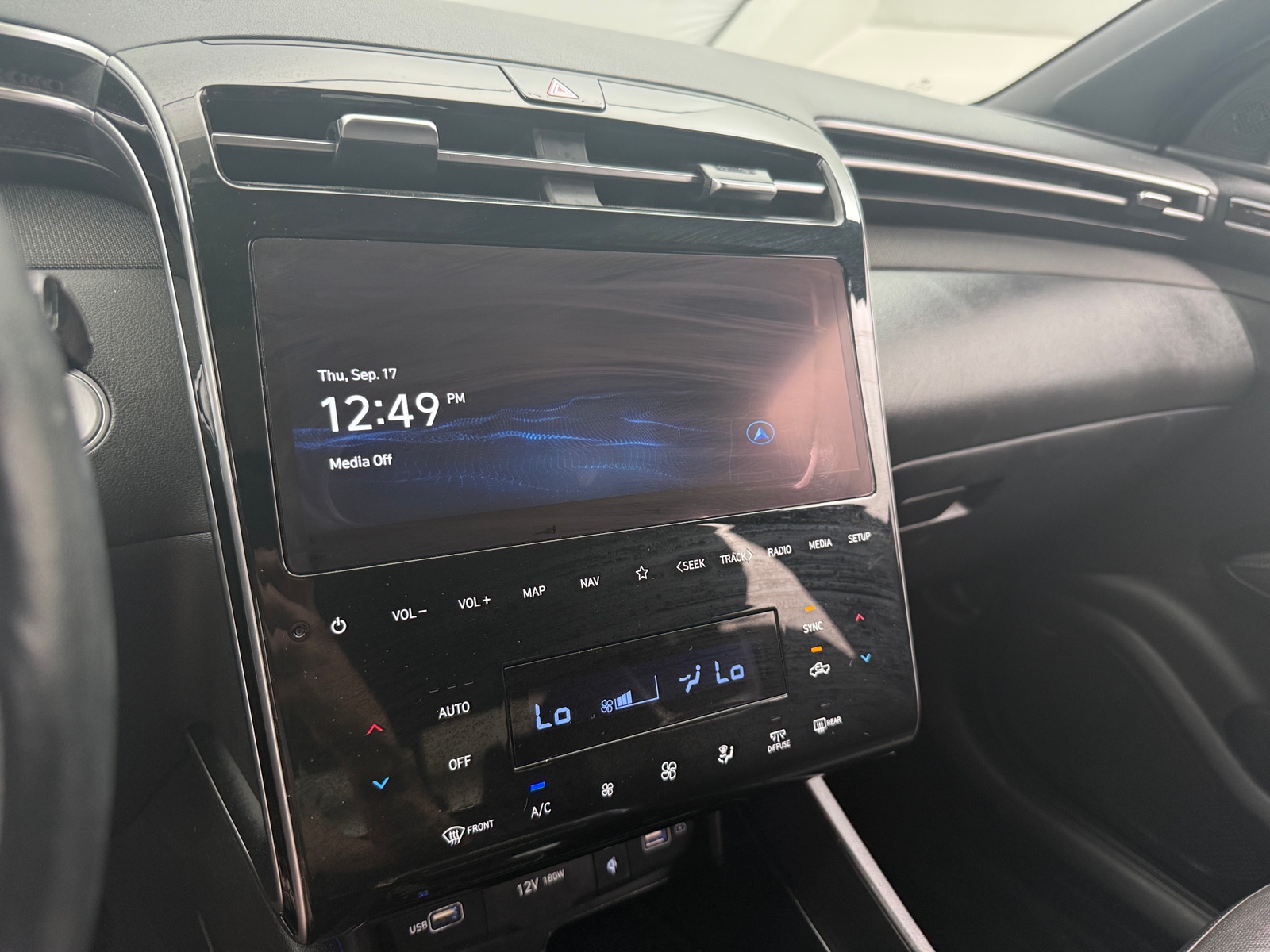 Thumbnail: 2024 Hyundai Santa Cruz - 3