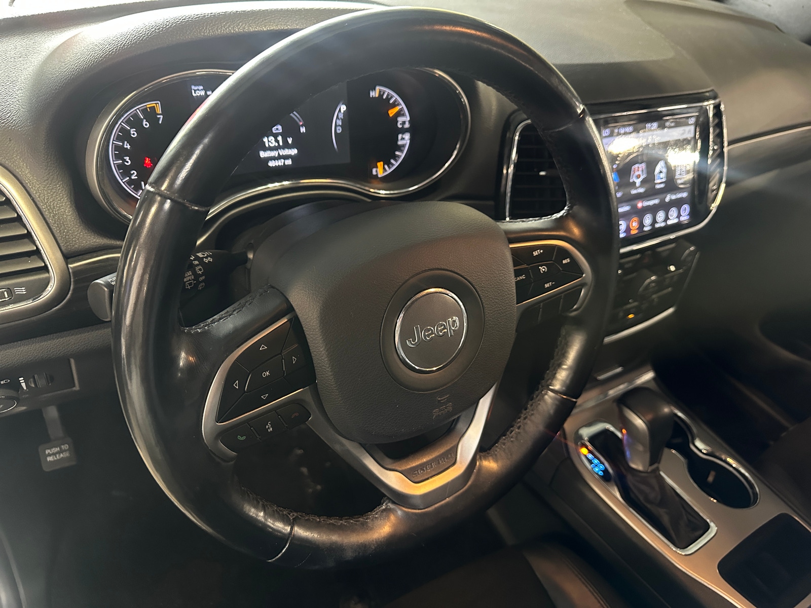 Thumbnail: 2019 Jeep Grand Cherokee - 4