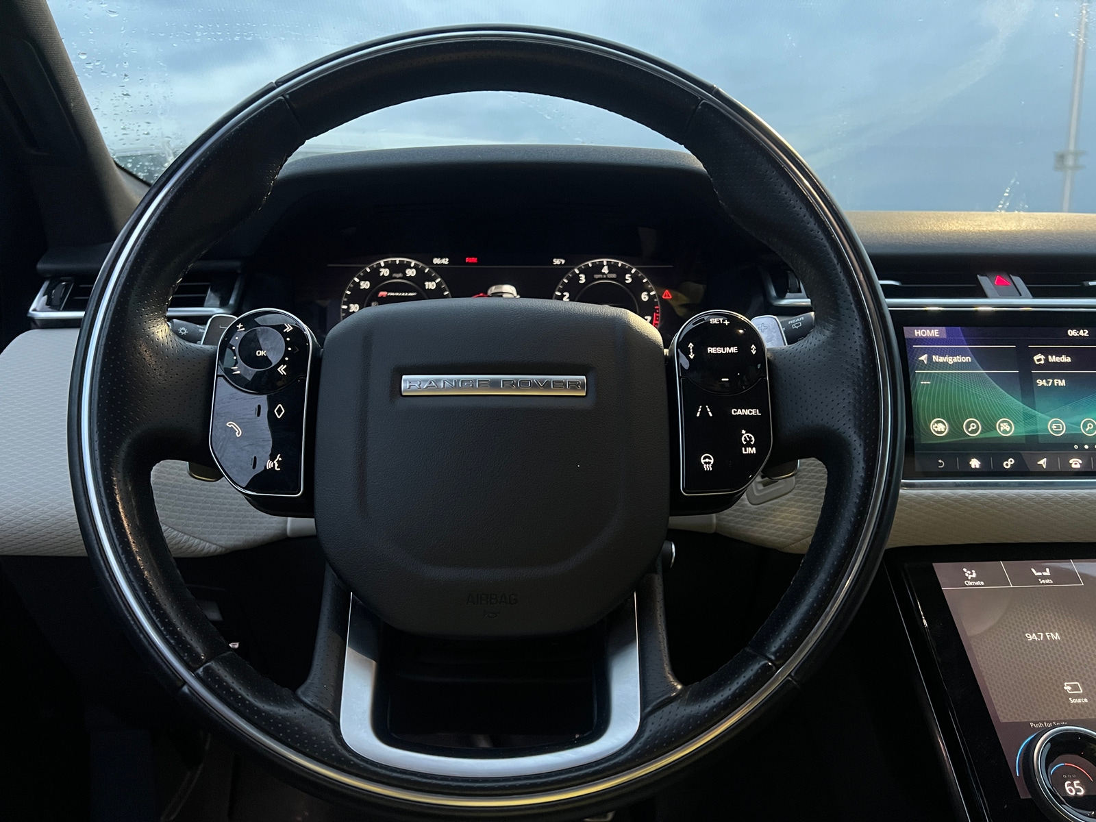 Thumbnail: 2019 Land Rover Range Rover Velar - 5