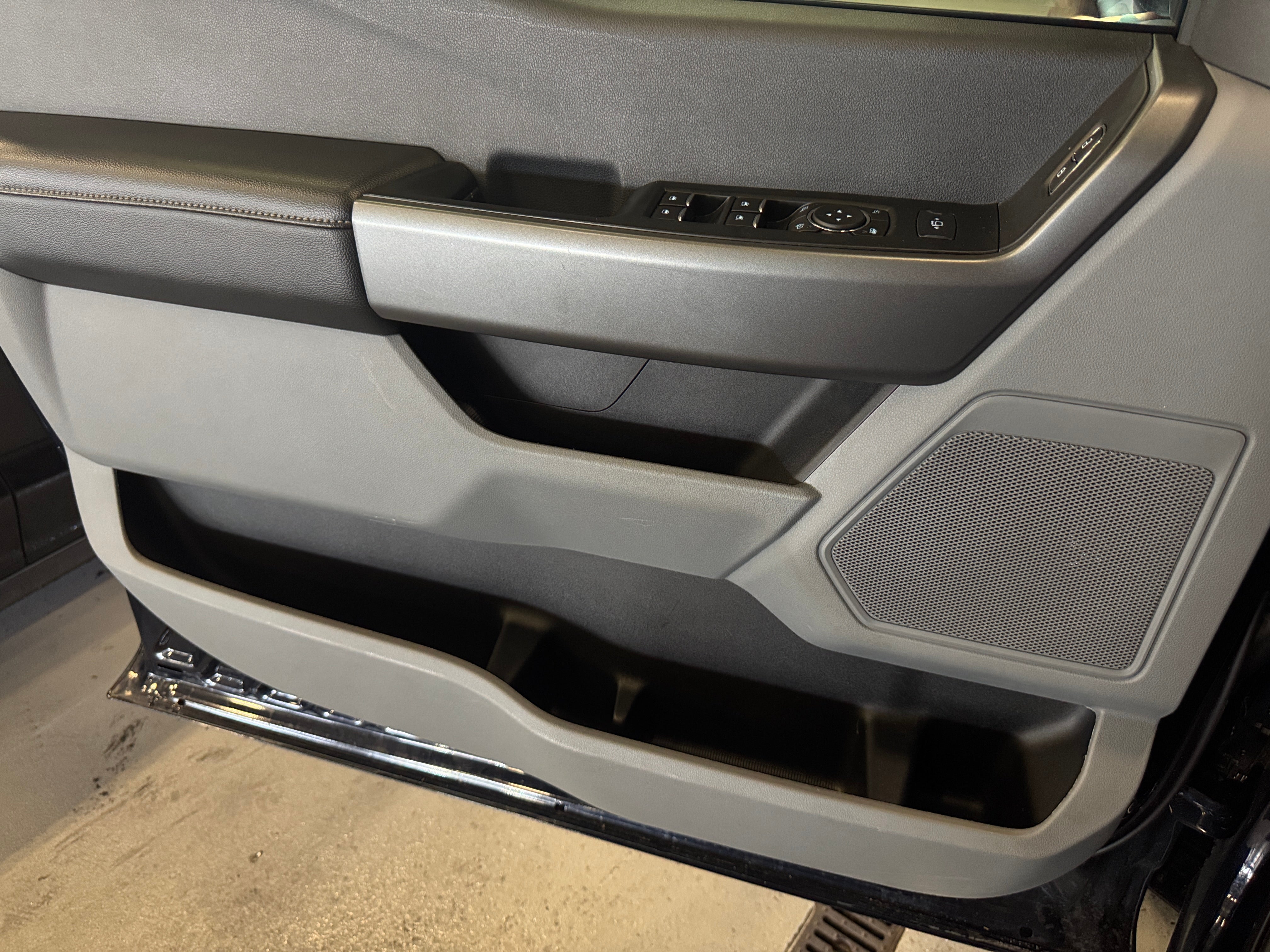 2025 Ford F-250 Super Duty XLT - Photo 10
