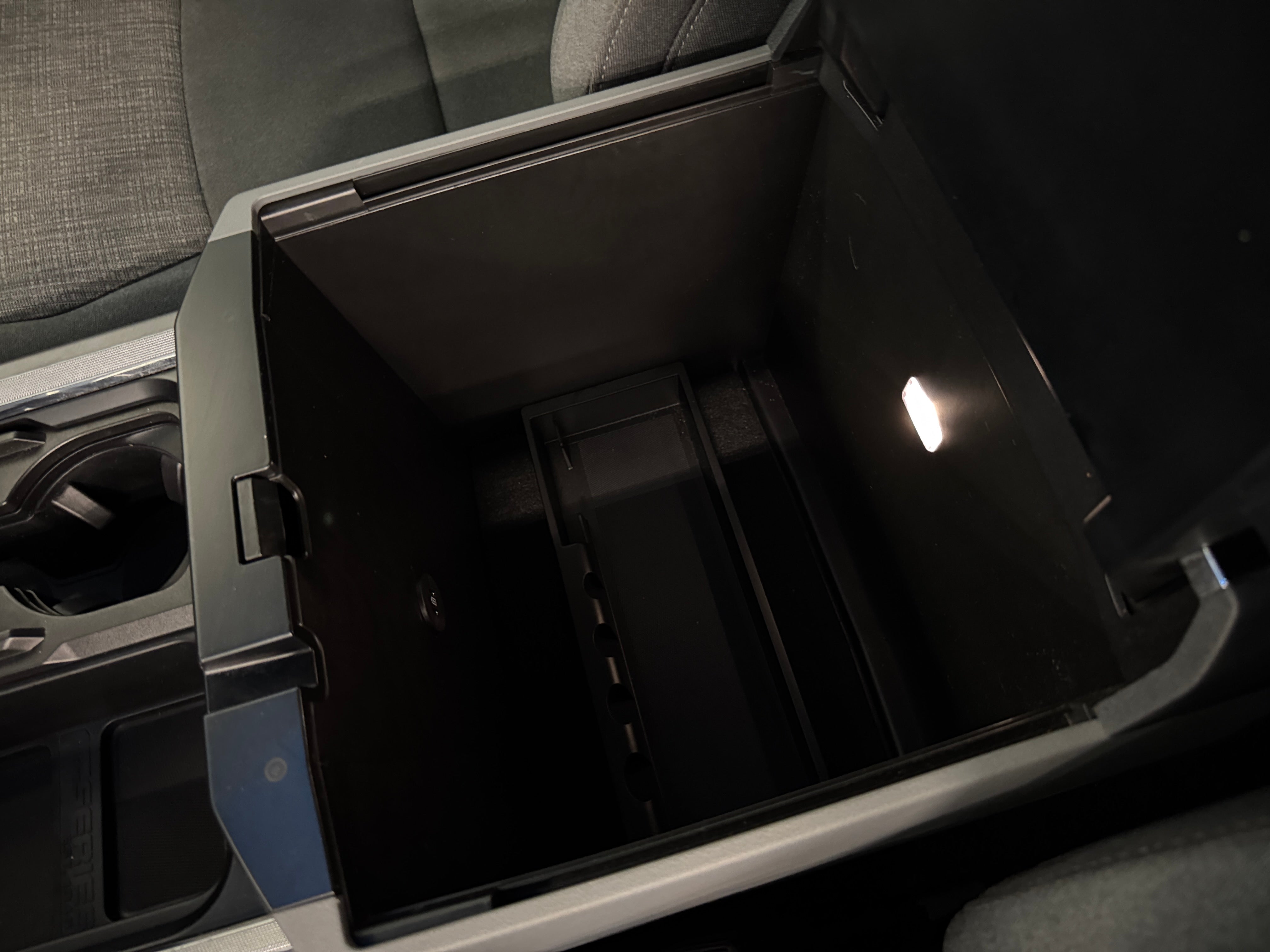 2025 Ford F-250 Super Duty XLT - Photo 16