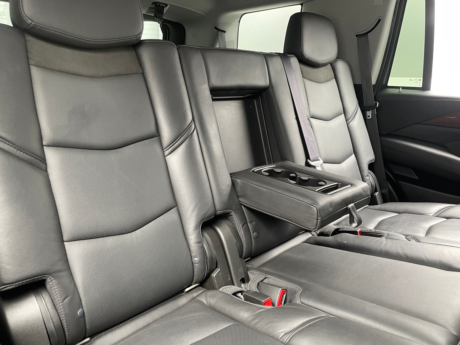 Thumbnail: 2018 Cadillac Escalade - 5