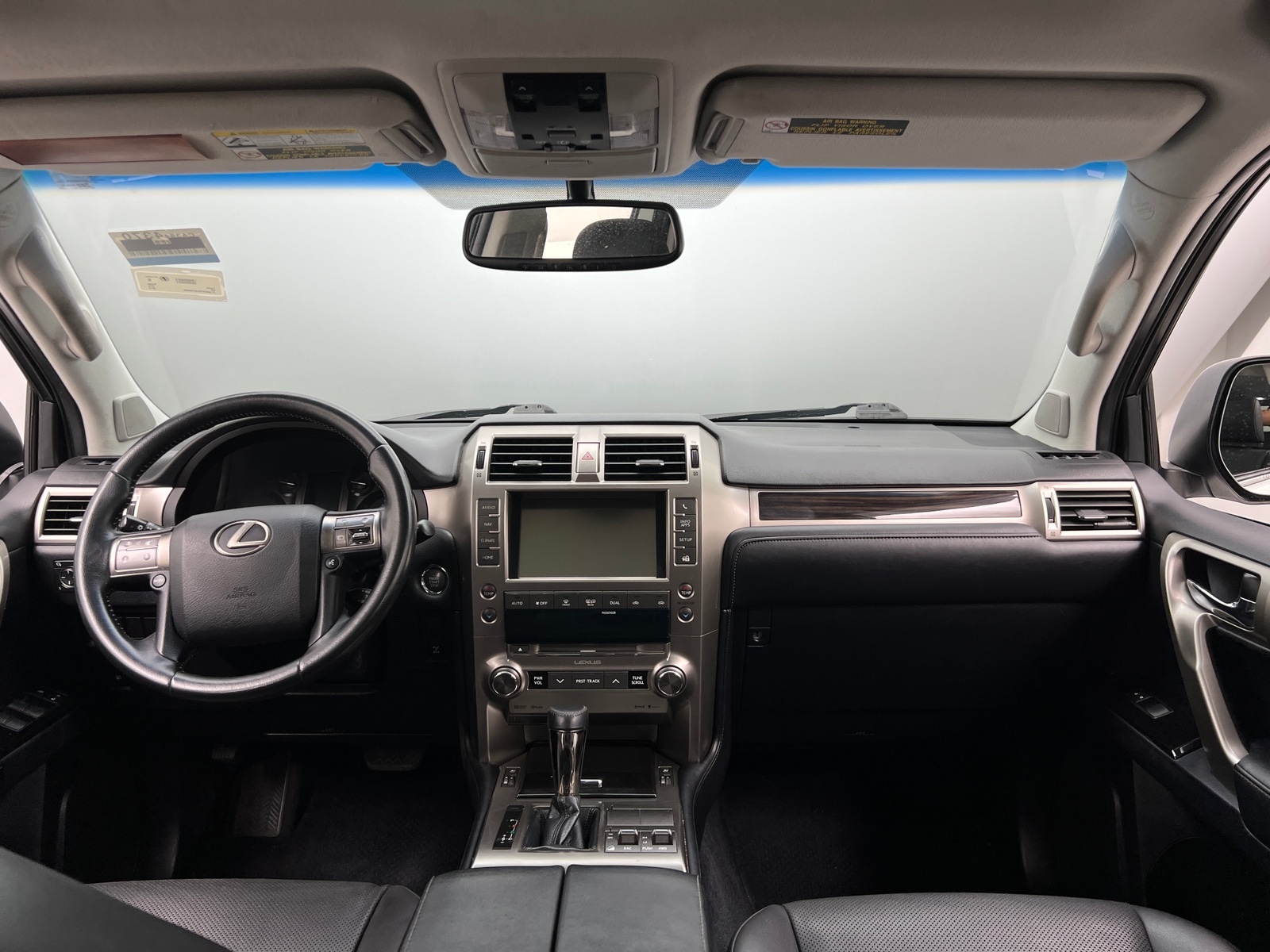 Thumbnail: 2018 Lexus GX - 2