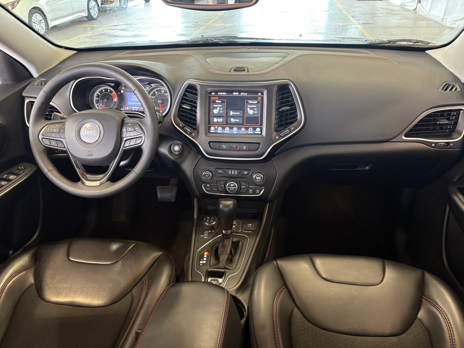 Thumbnail: 2021 Jeep Cherokee - 3