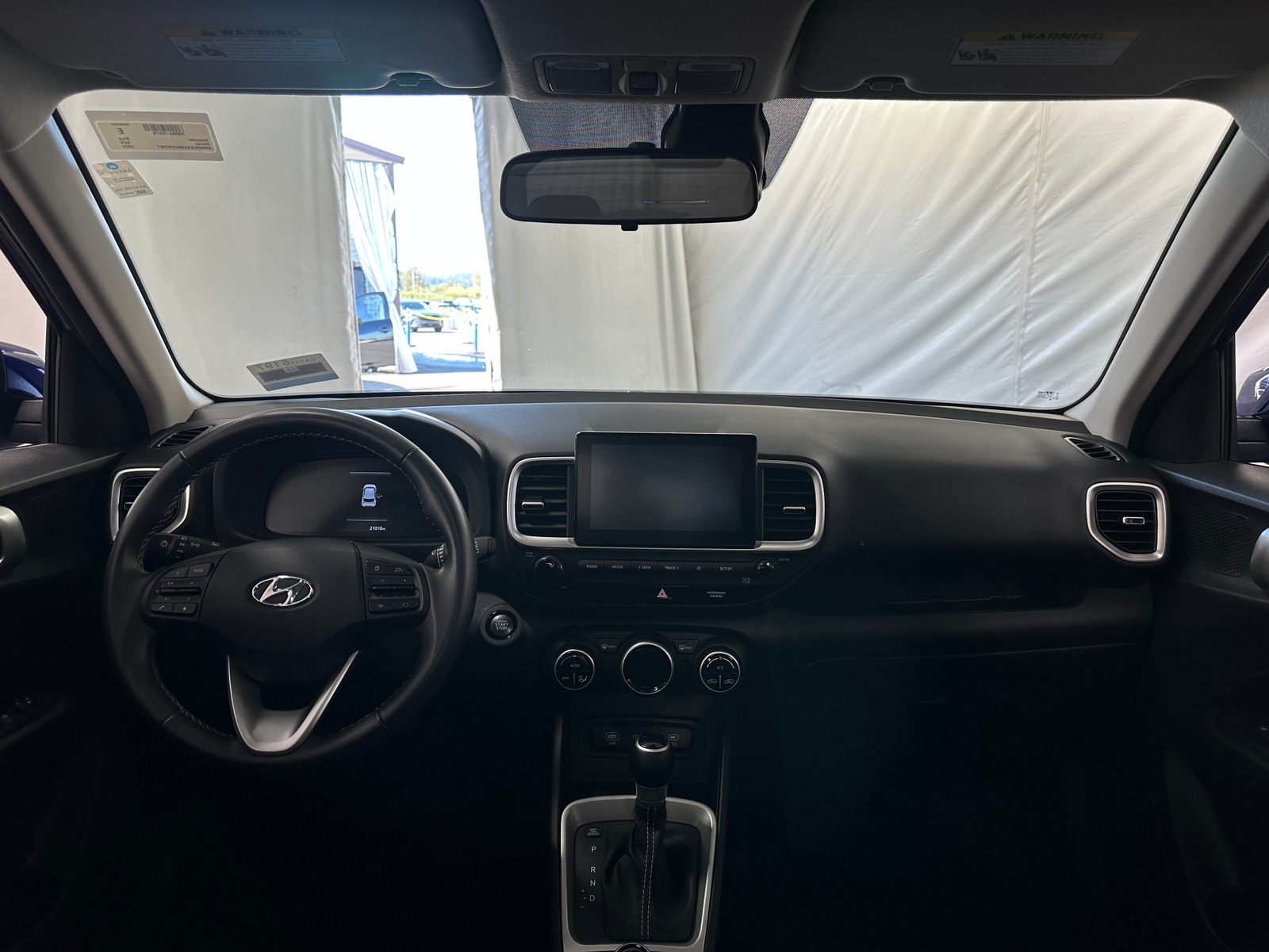 Thumbnail: 2025 Hyundai Venue - 3