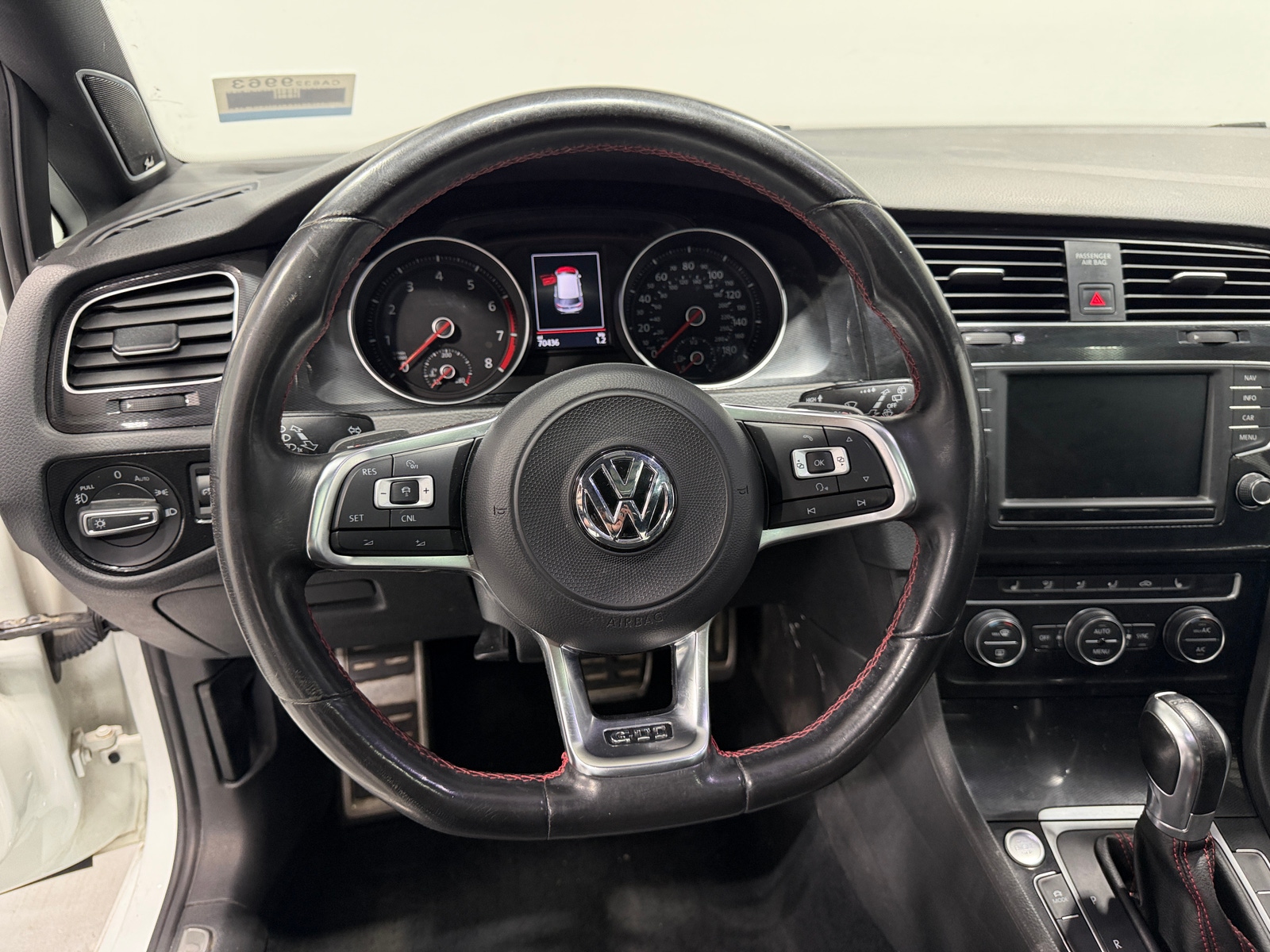 Thumbnail: 2017 Volkswagen Golf - 5