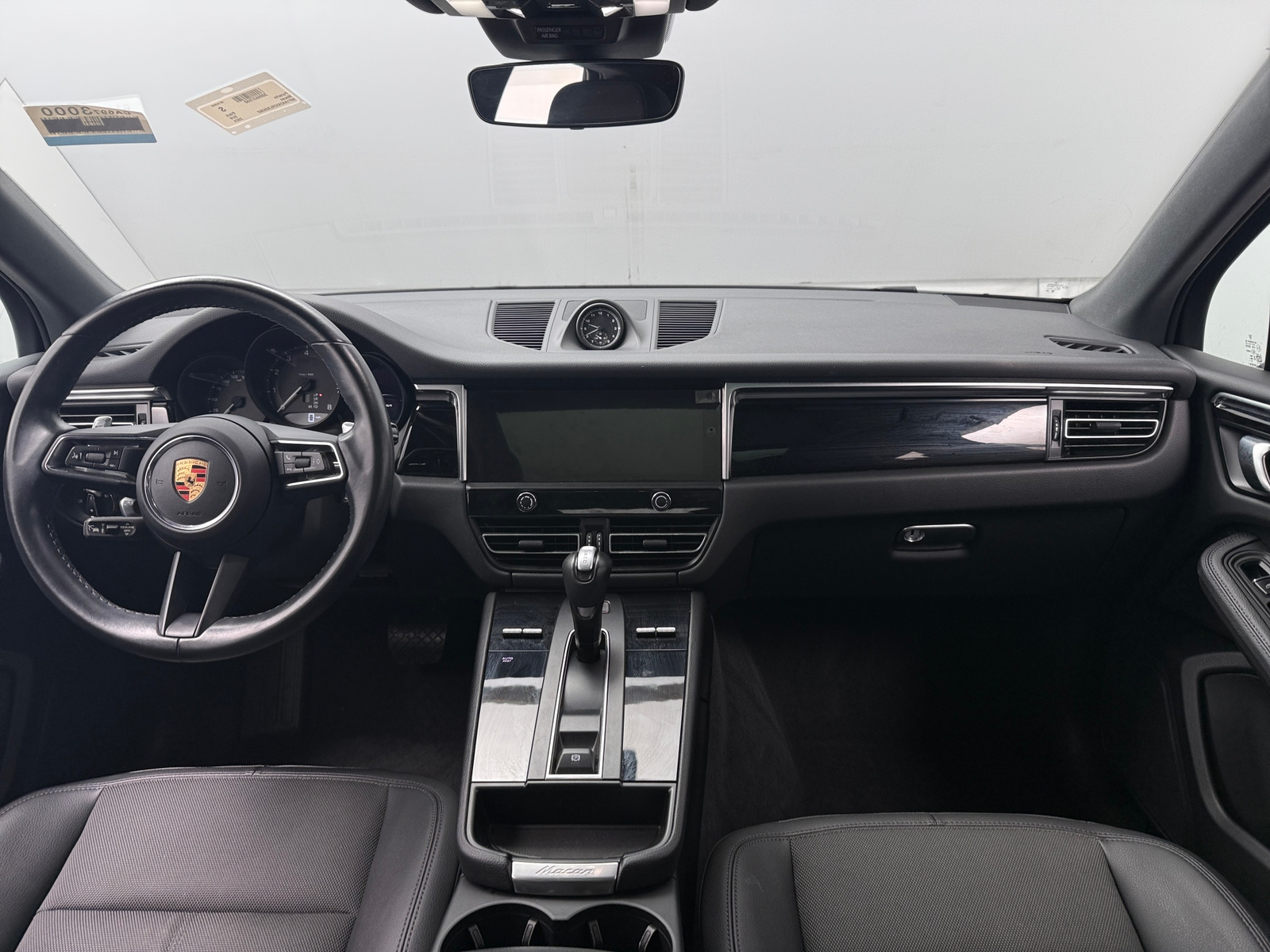 Thumbnail: 2024 Porsche Macan - 2