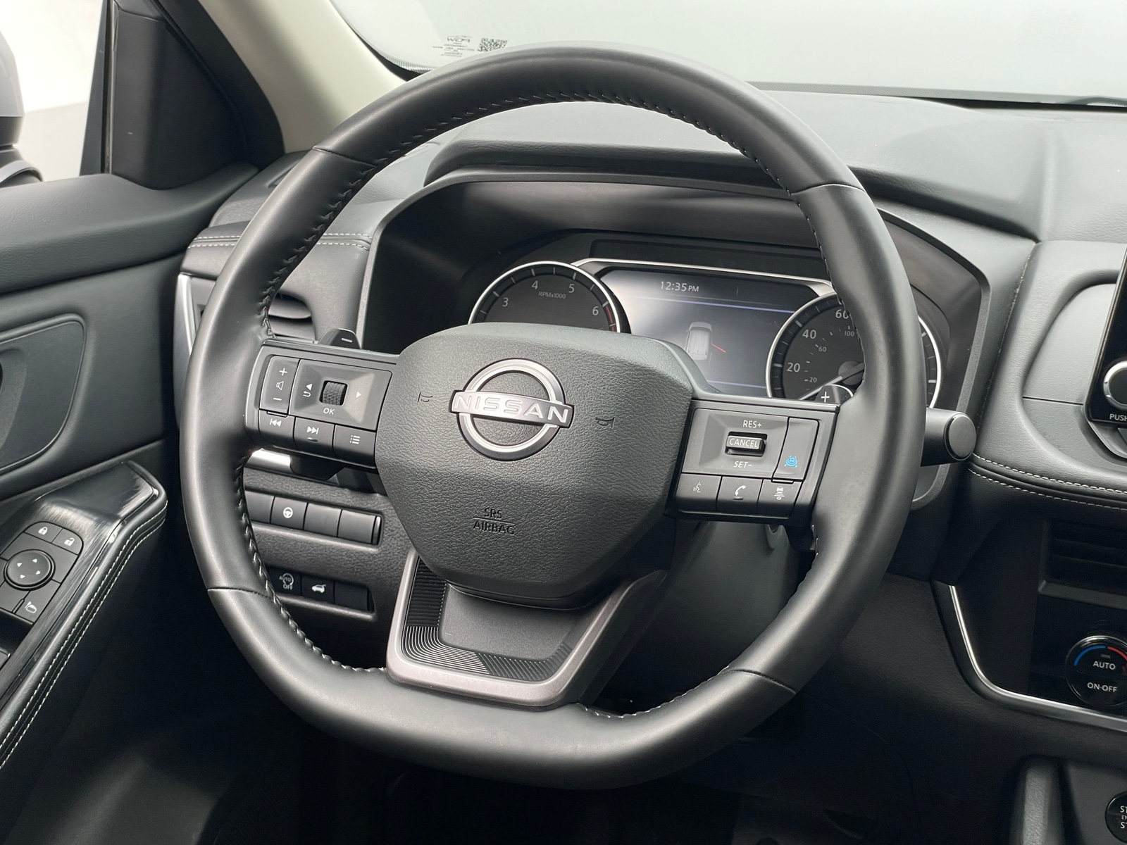 Thumbnail: 2025 Nissan Rogue - 5