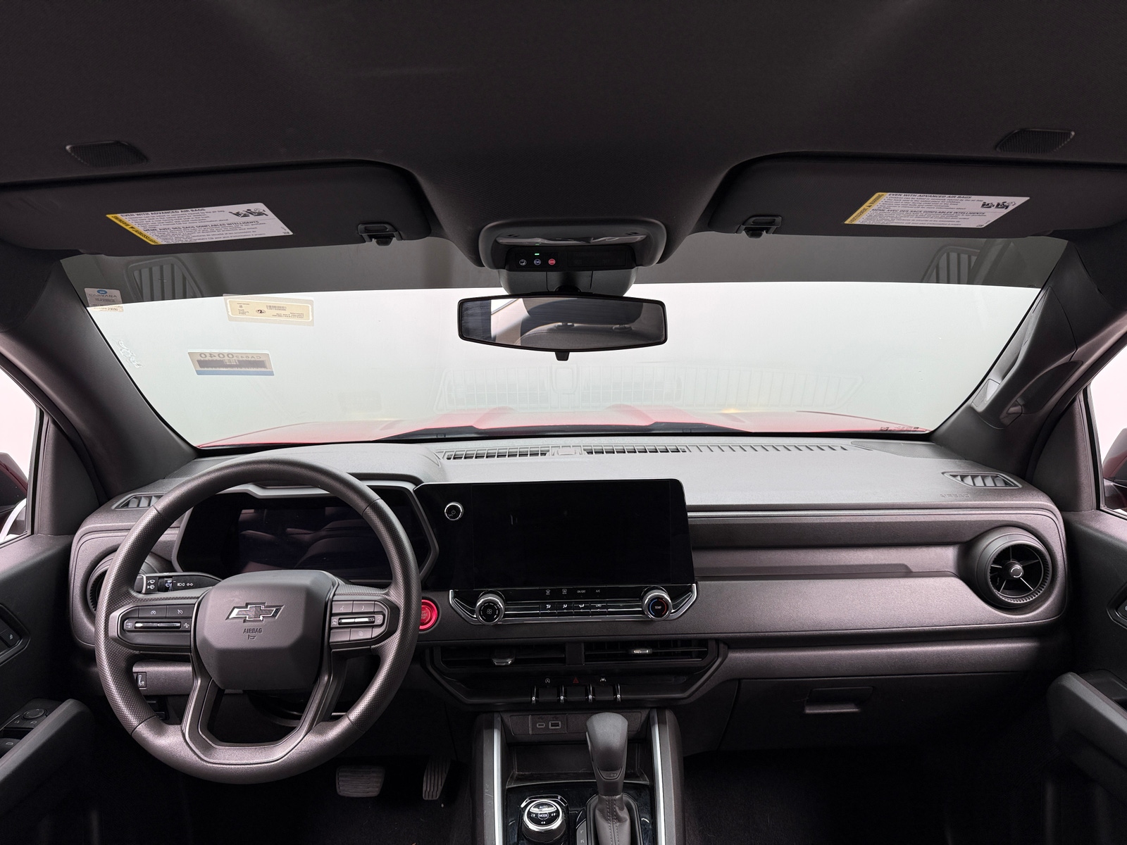 Thumbnail: 2024 Chevrolet Colorado - 3