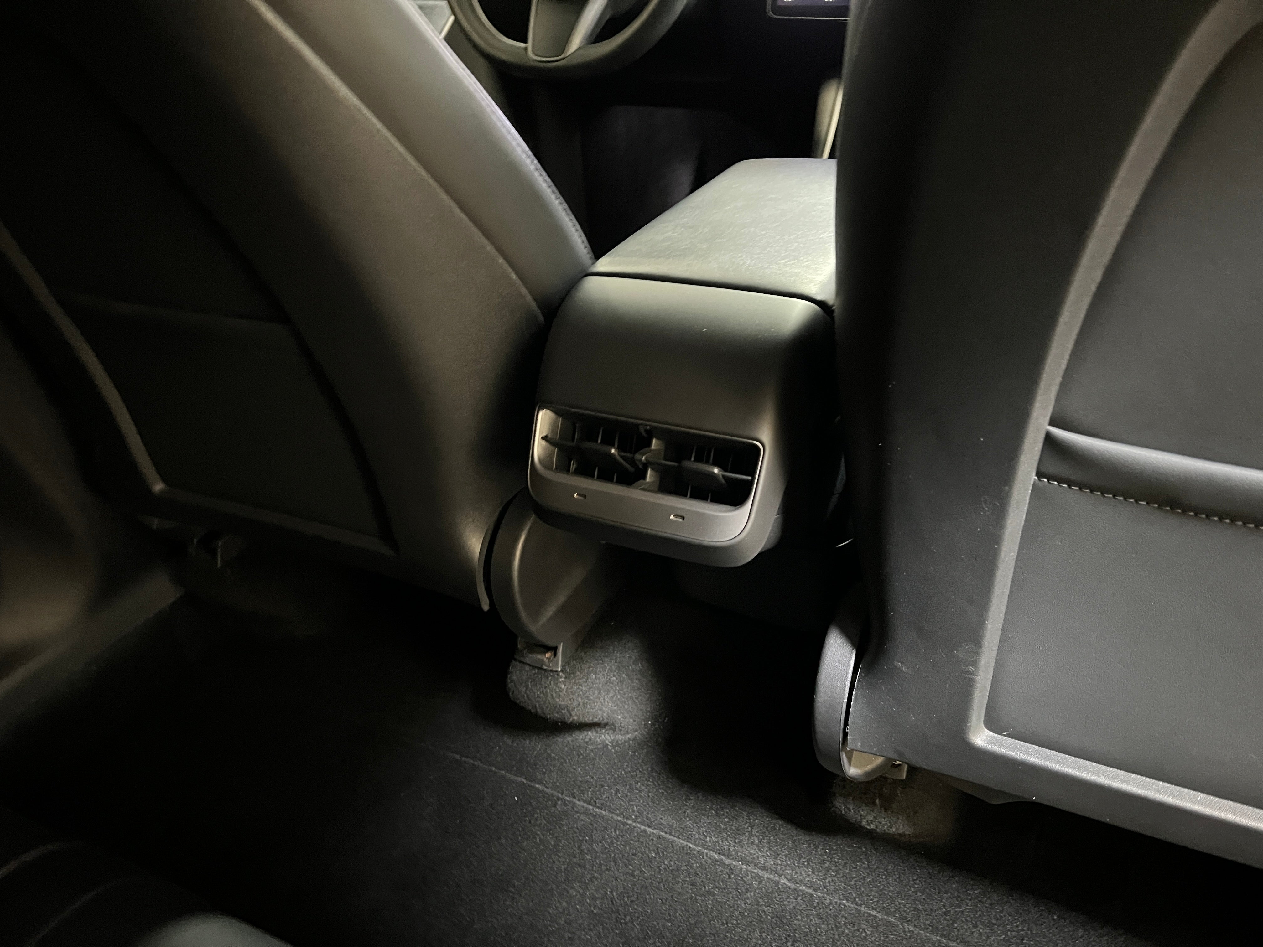 Used 2020 Tesla Model Y Long Range with VIN 5YJYGDEE7LF052421 for sale in Auburn, WA