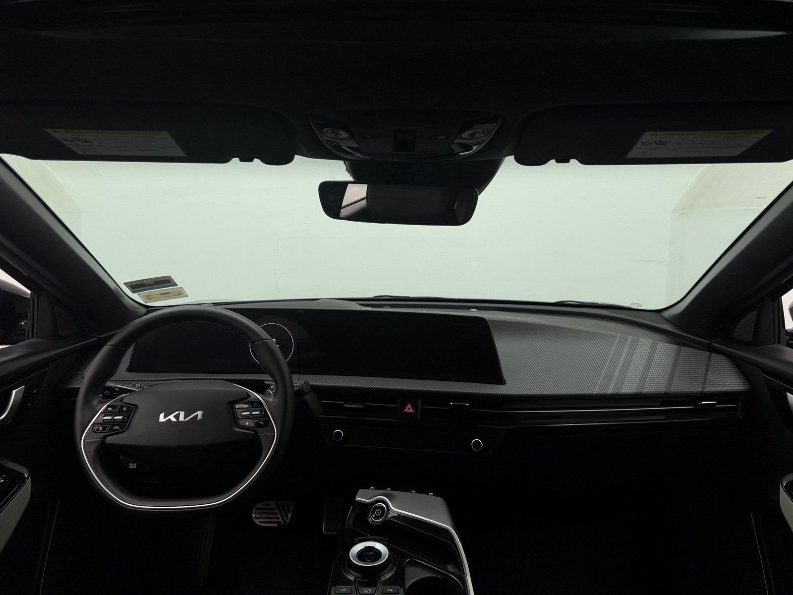 Thumbnail: 2024 Kia EV6 - 2