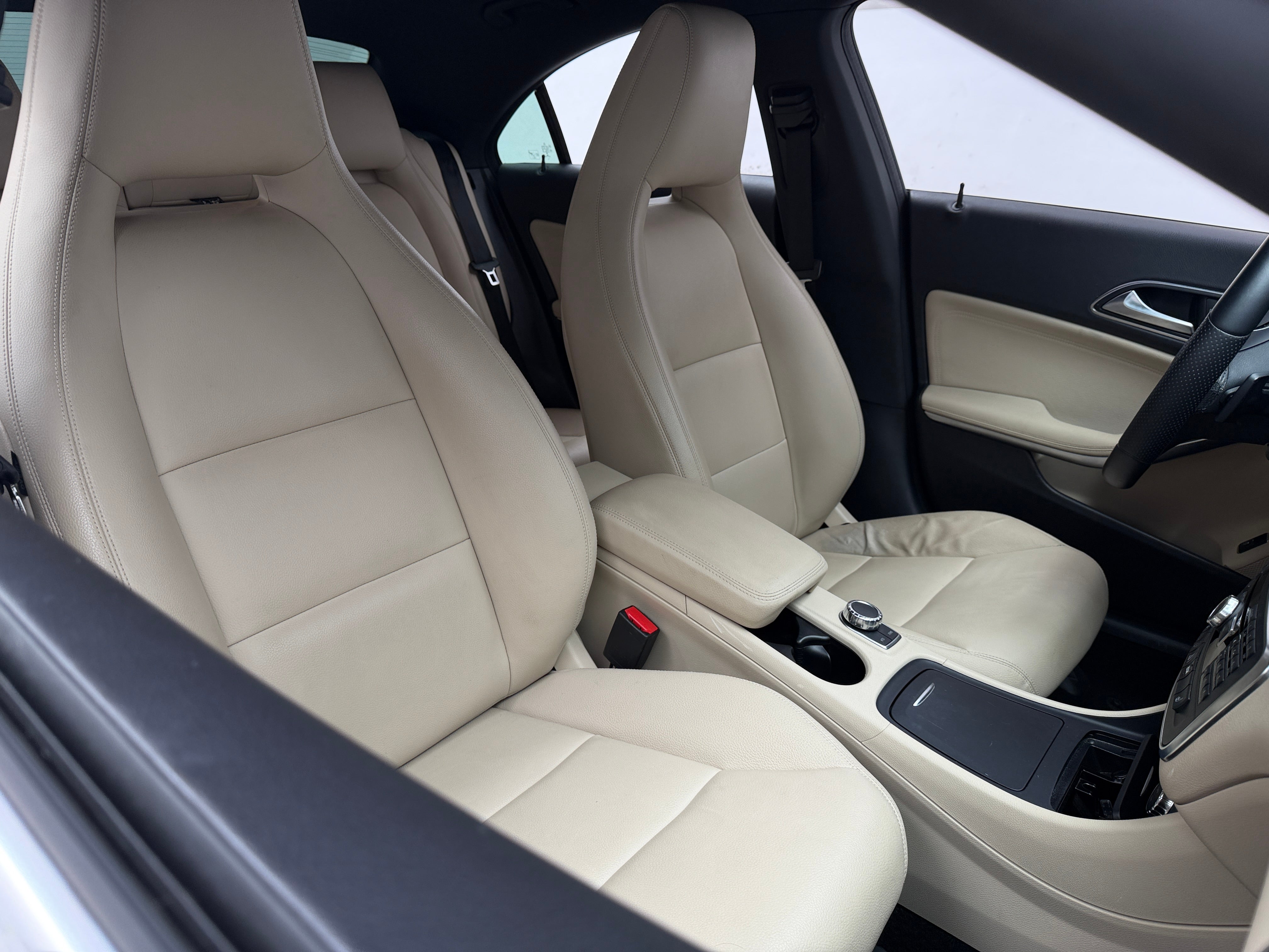 2014 Mercedes-Benz CLA-Class