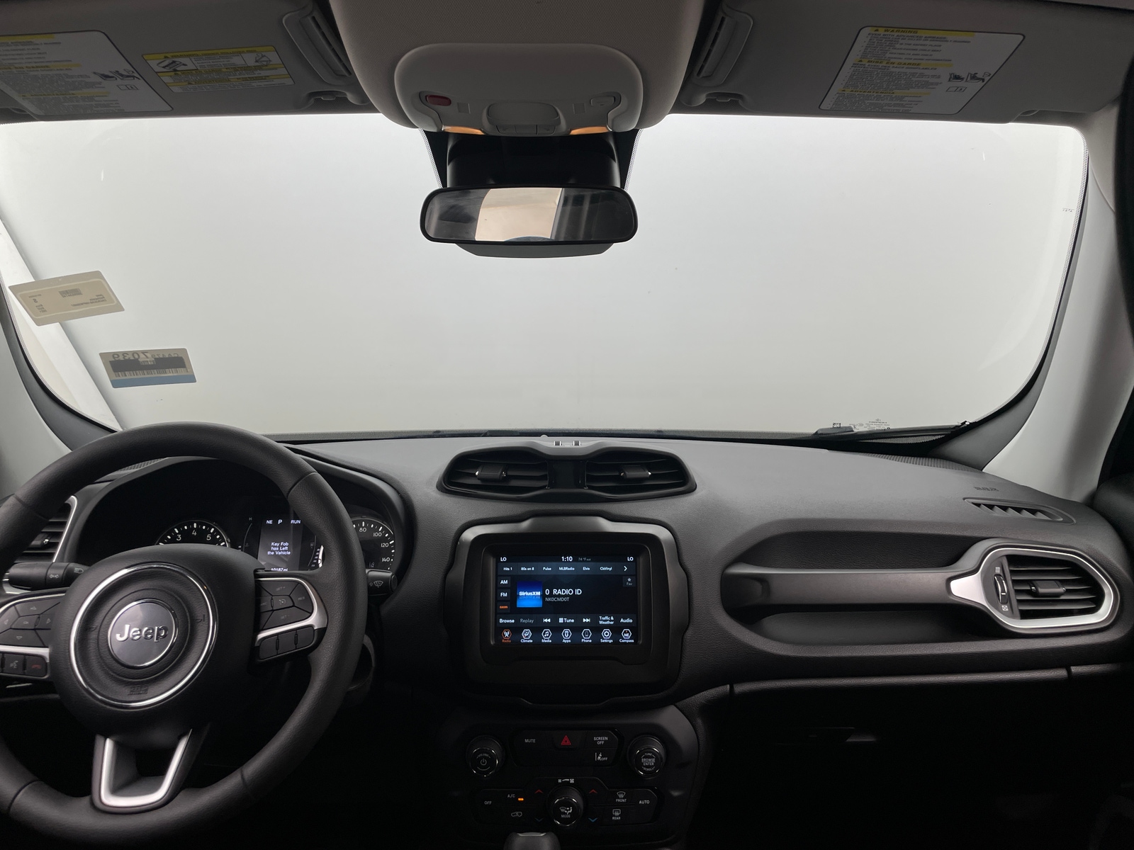 Thumbnail: 2021 Jeep Renegade - 3