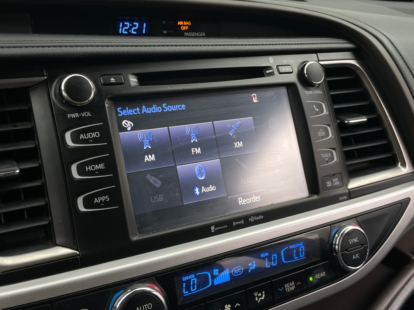 Thumbnail: 2019 Toyota Highlander - 4