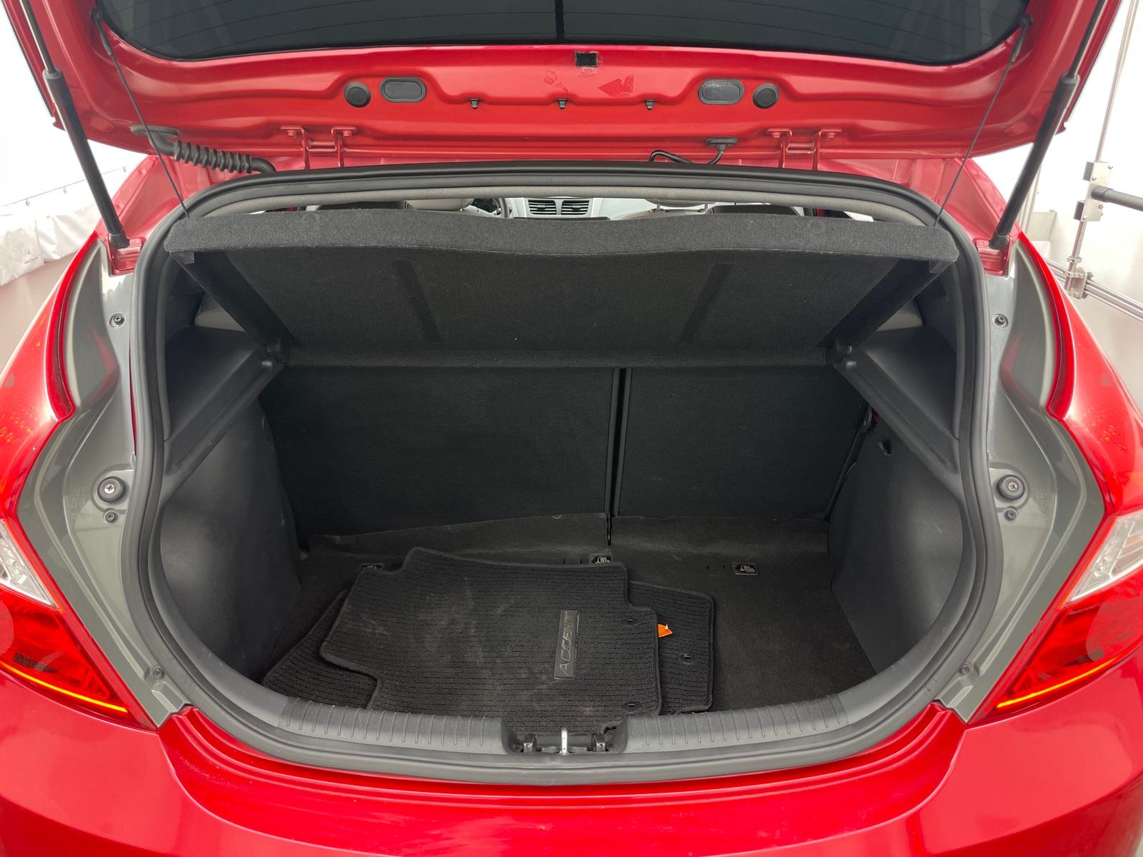 Thumbnail: 2016 Hyundai Accent - 7