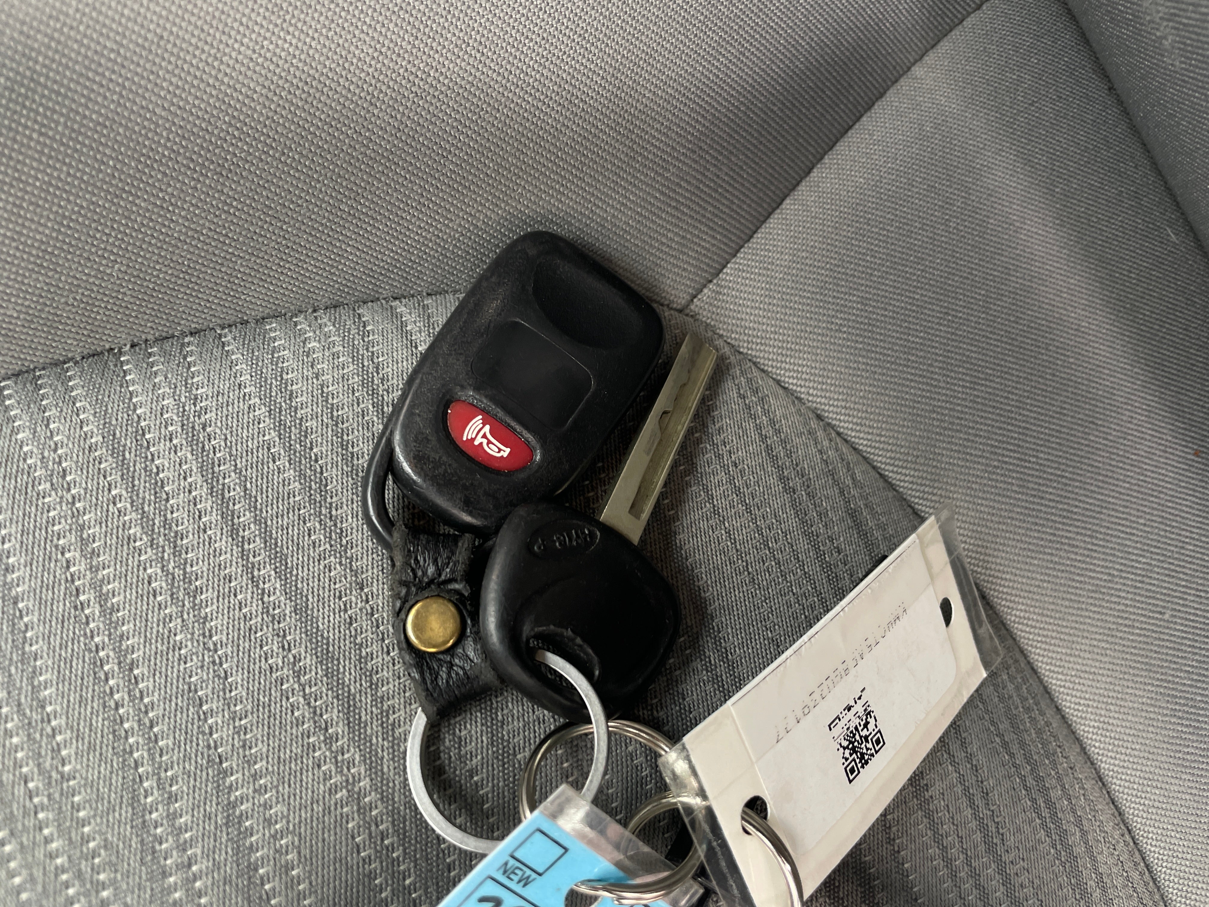 Used 2016 Hyundai Accent SE with VIN KMHCT5AE8GU239127 for sale in South Chesterfield, VA