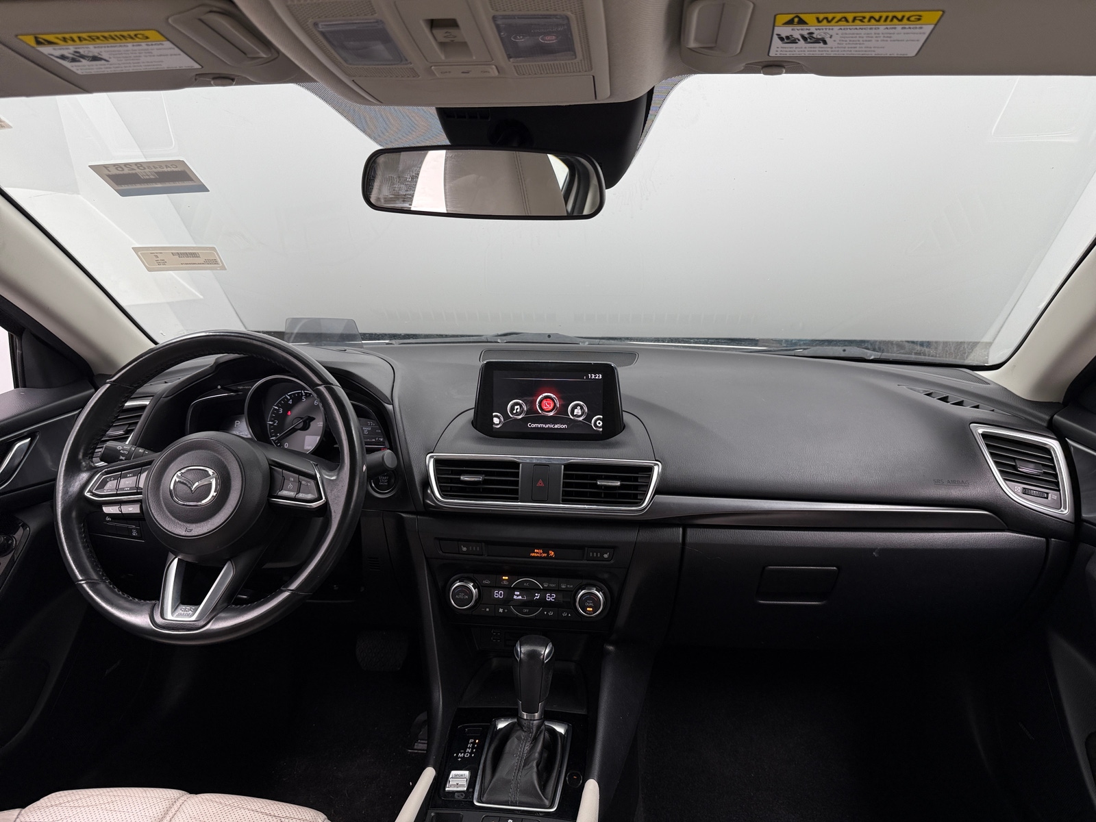 Thumbnail: 2018 Mazda Mazda3 - 2