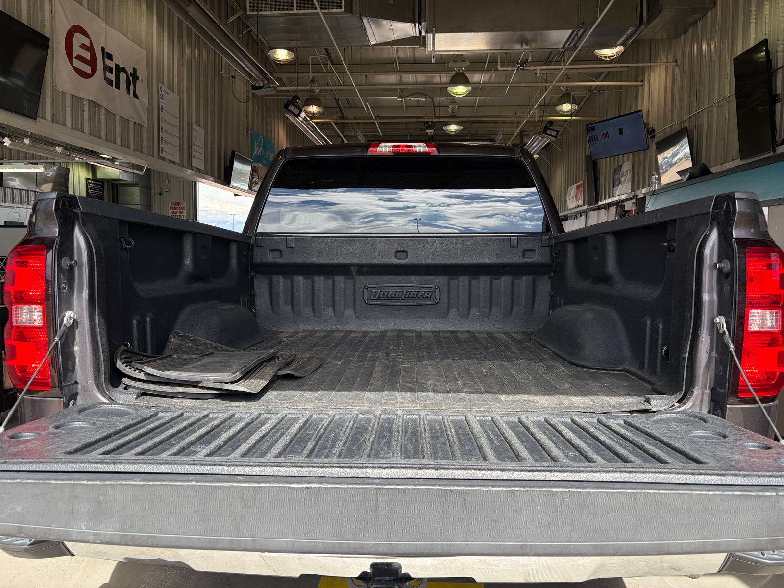Thumbnail: 2015 Chevrolet Silverado 1500 - 7