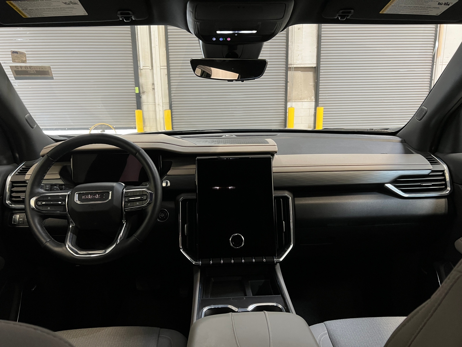 Thumbnail: 2026 GMC Acadia - 3