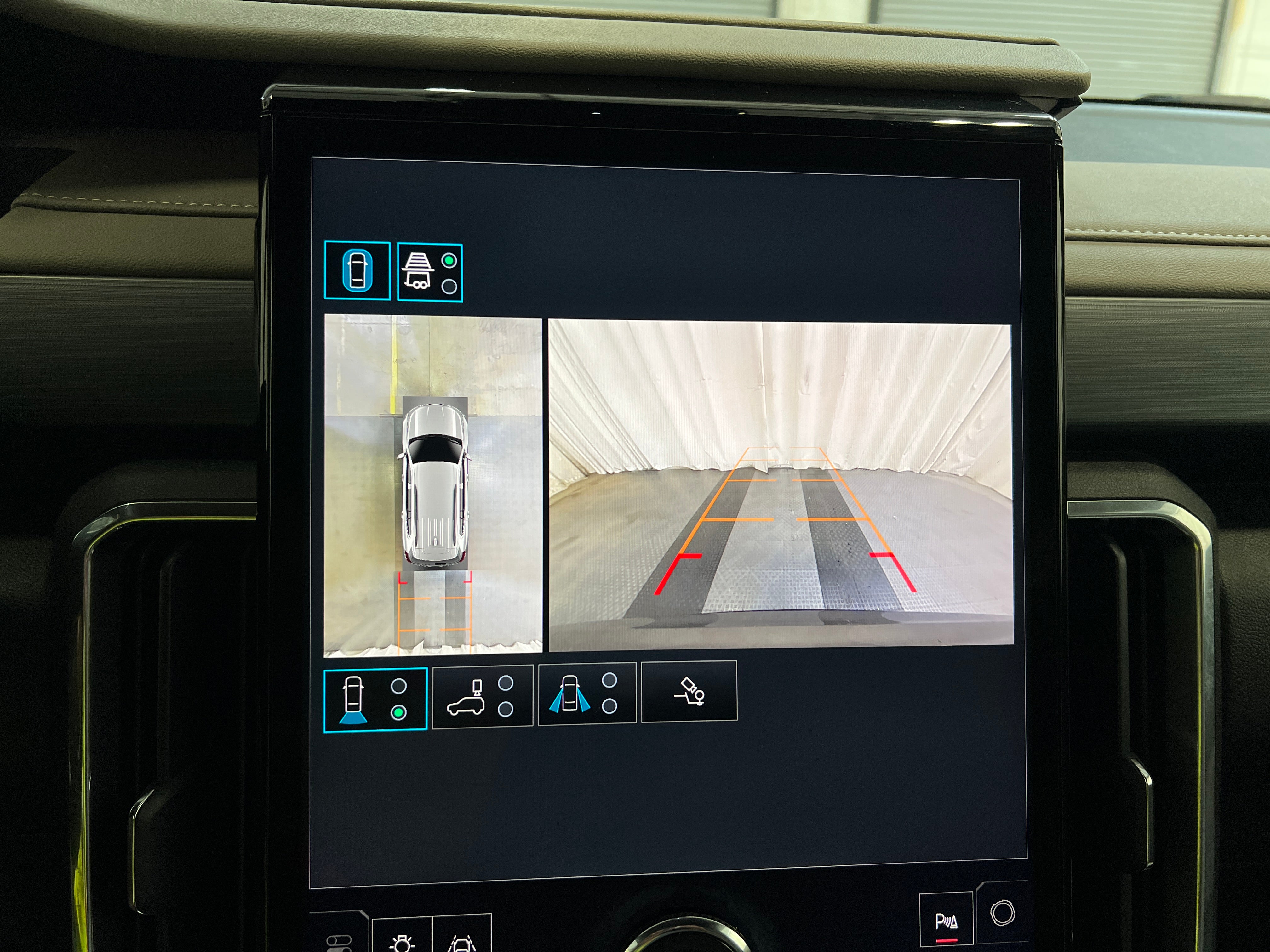 2026 GMC Acadia Elevation - Photo 21