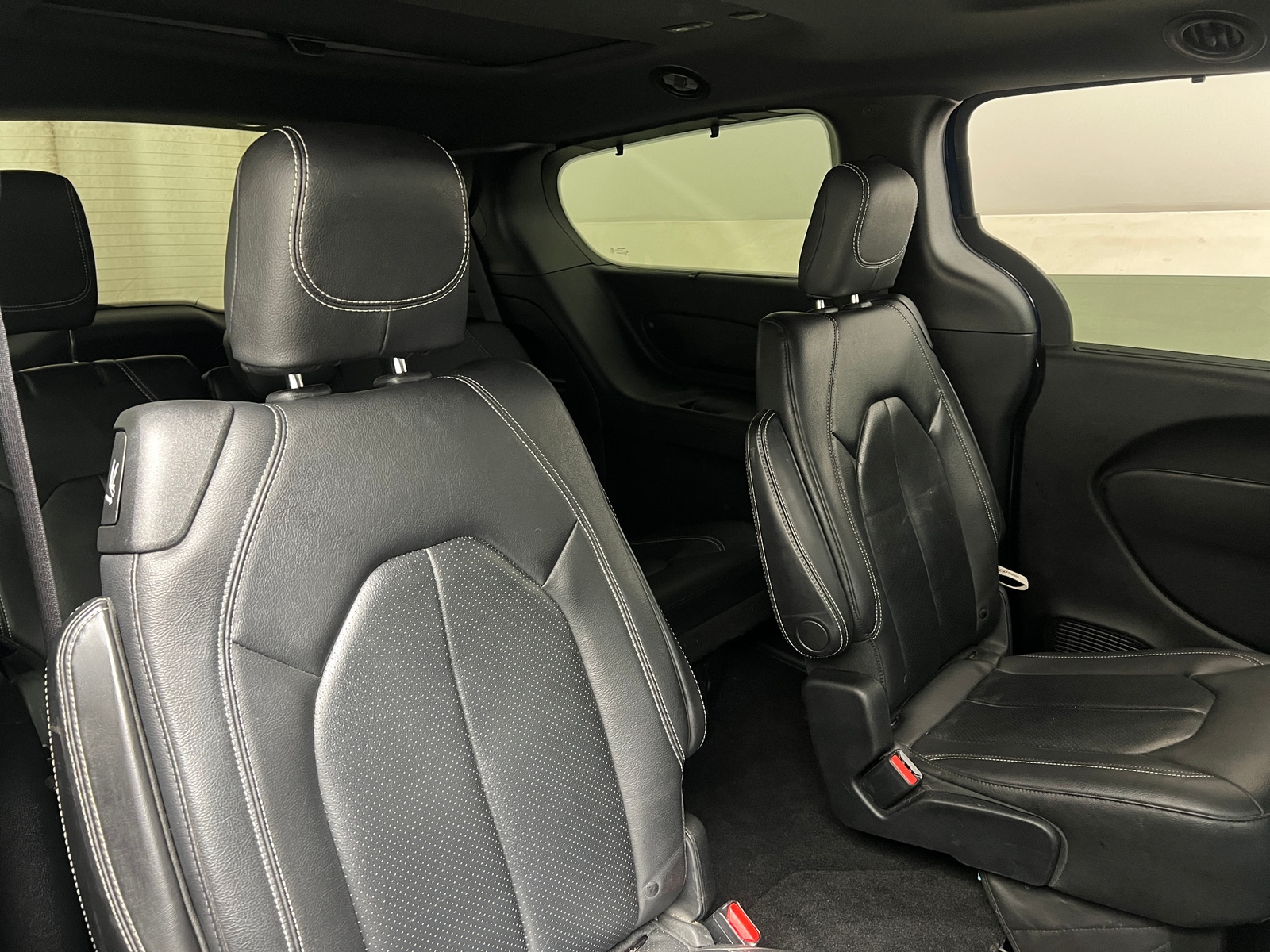 Thumbnail: 2019 Chrysler Pacifica - 5