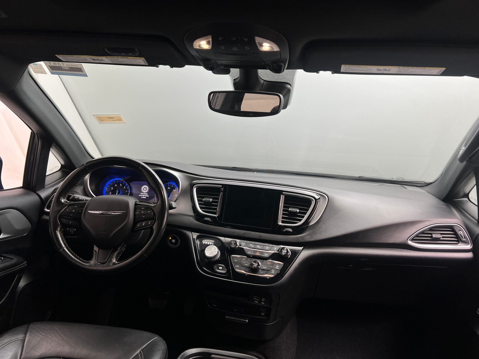 Thumbnail: 2019 Chrysler Pacifica - 2