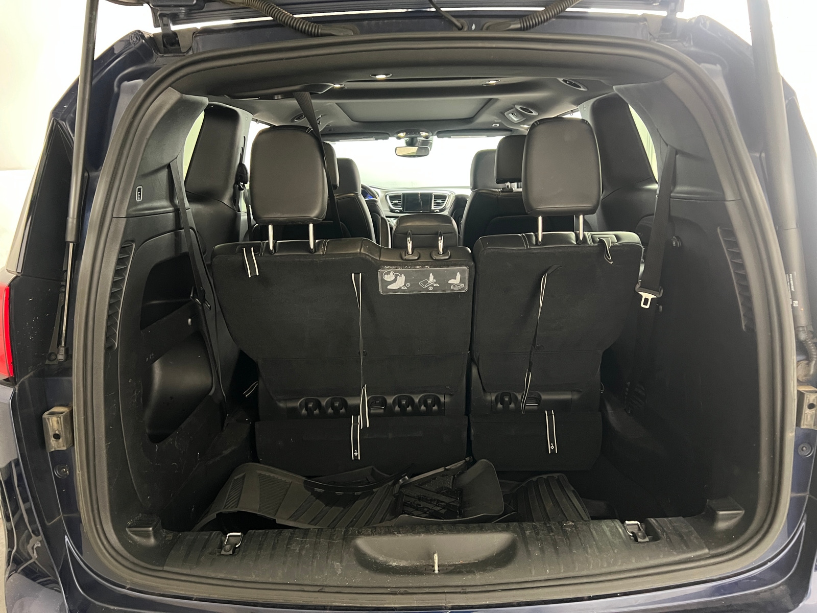 Thumbnail: 2019 Chrysler Pacifica - 6