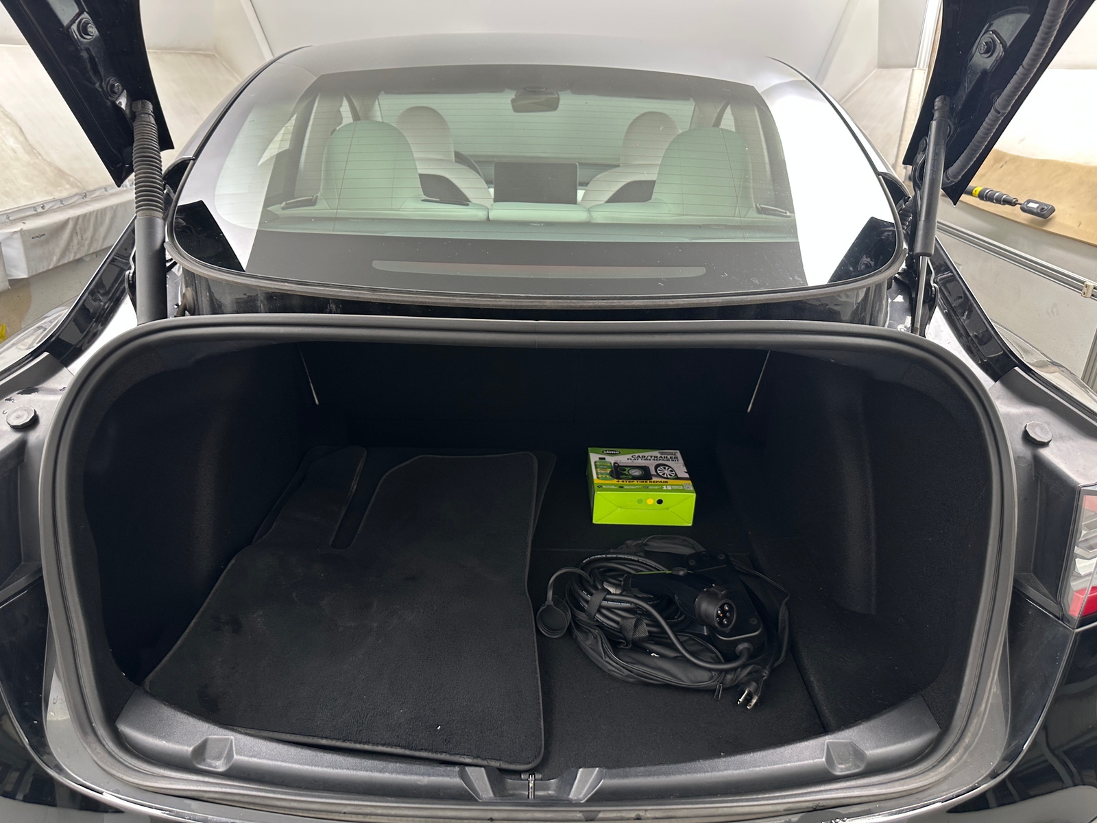Thumbnail: 2023 Tesla Model 3 - 6