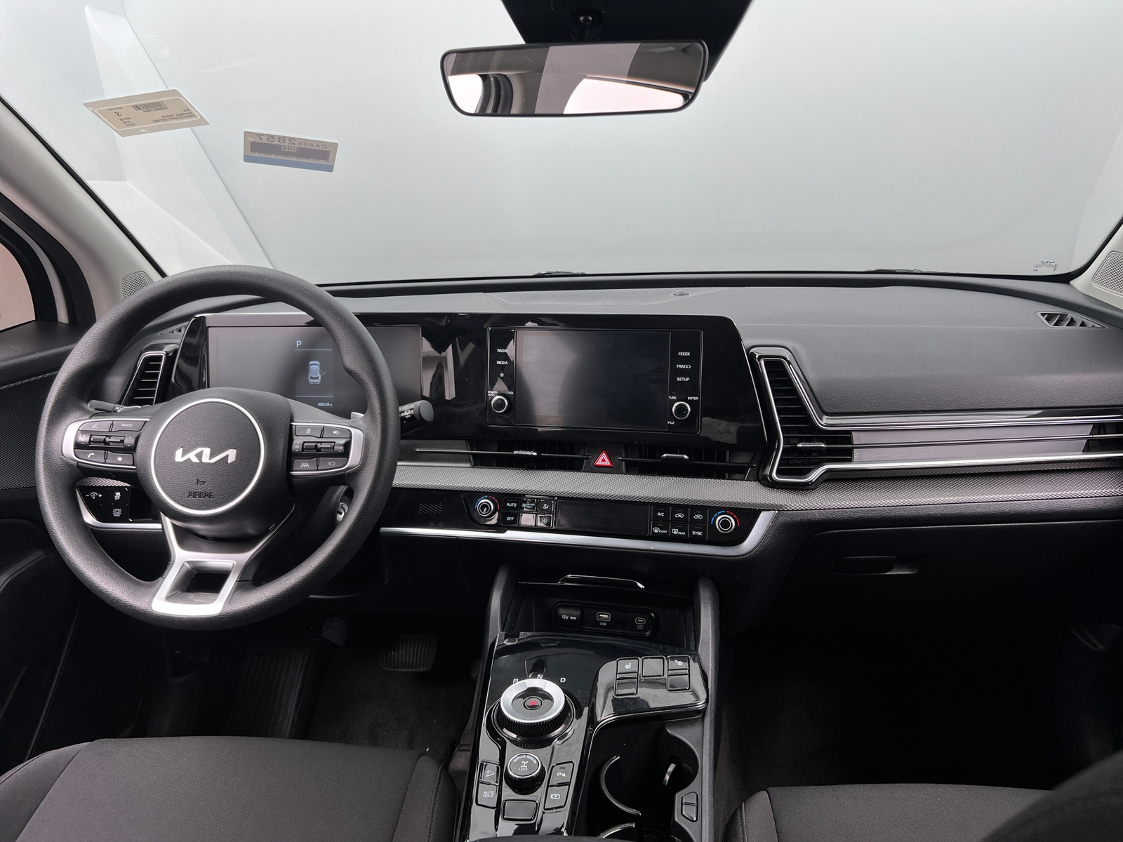 Thumbnail: 2023 Kia Sportage - 3