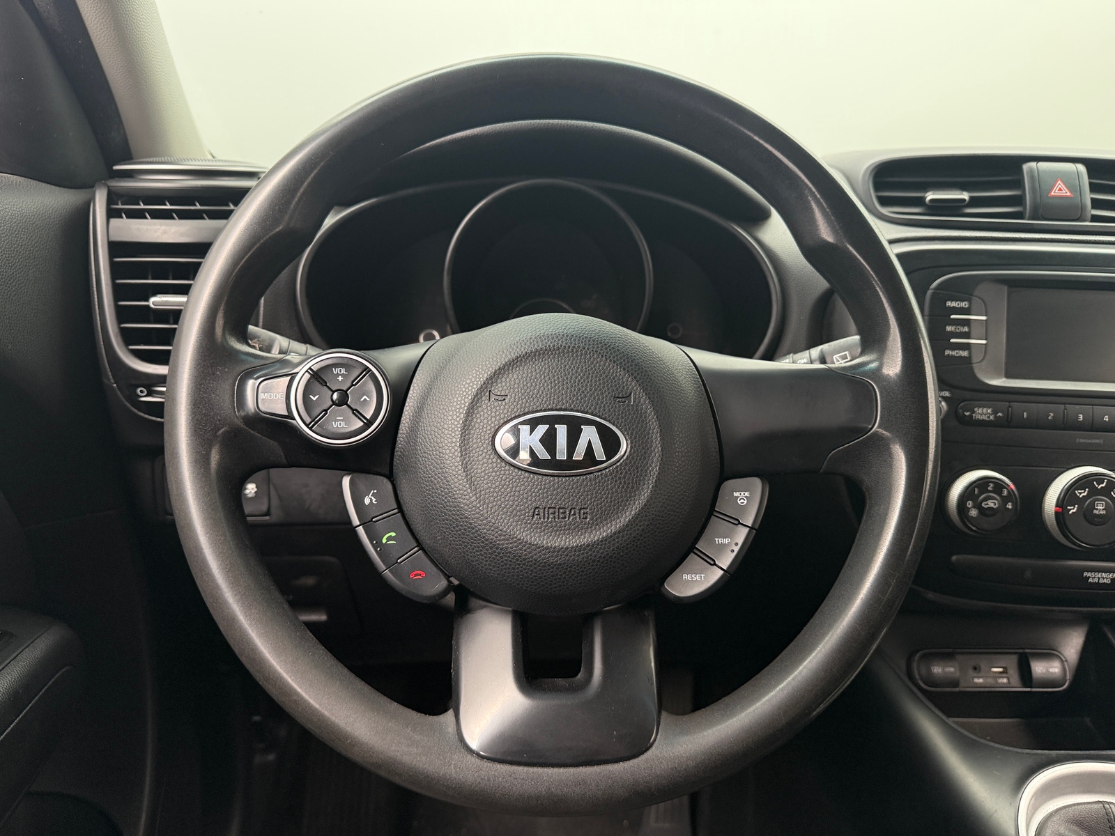 Thumbnail: 2017 Kia Soul - 5