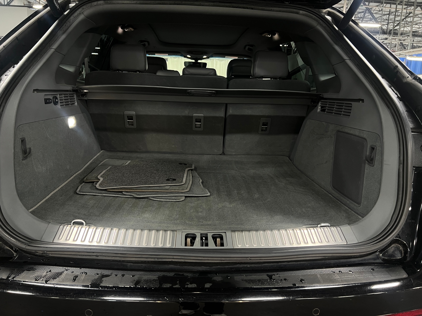 Thumbnail: 2019 Lincoln Nautilus - 6