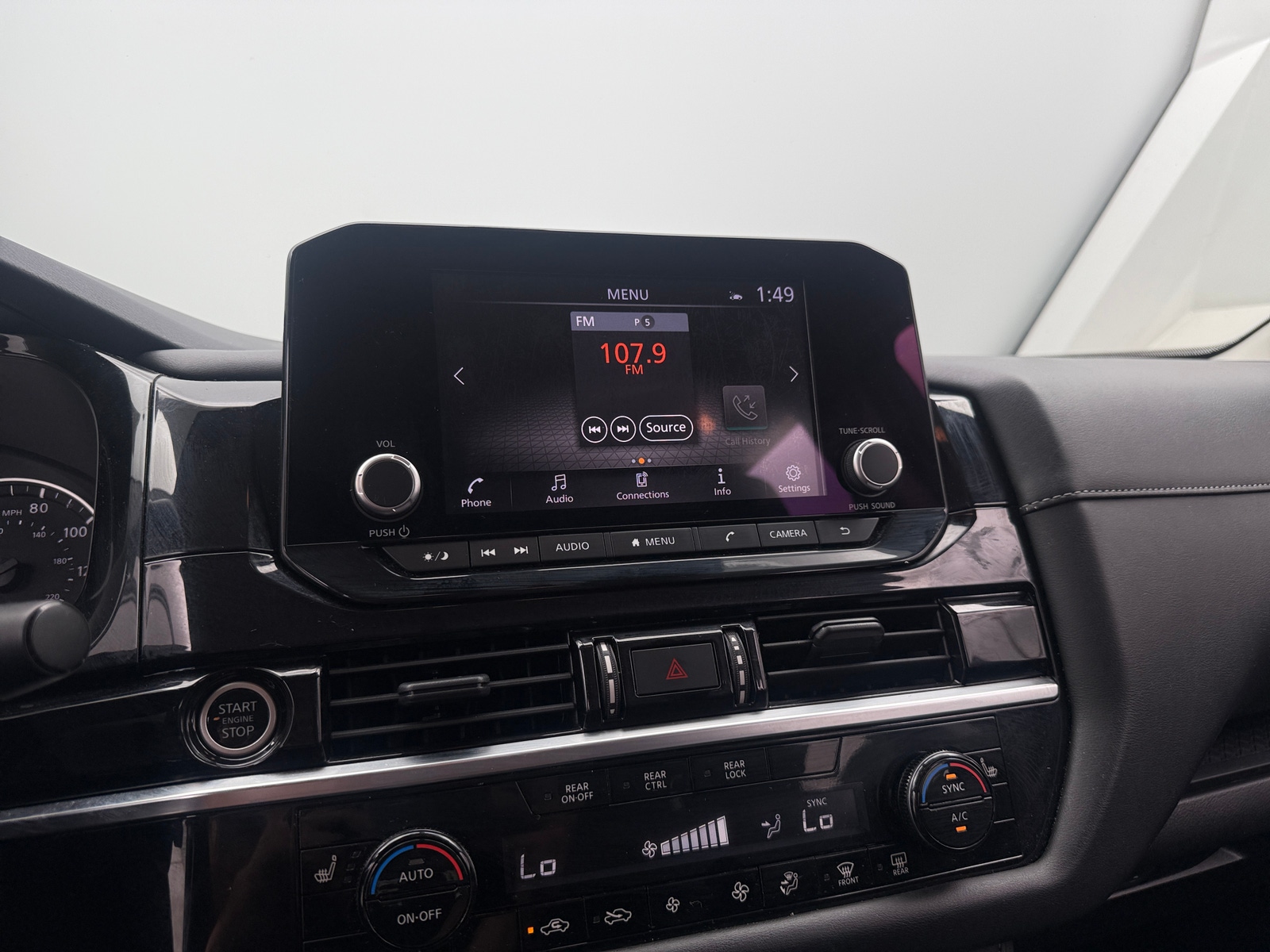 Thumbnail: 2024 Nissan Pathfinder - 4
