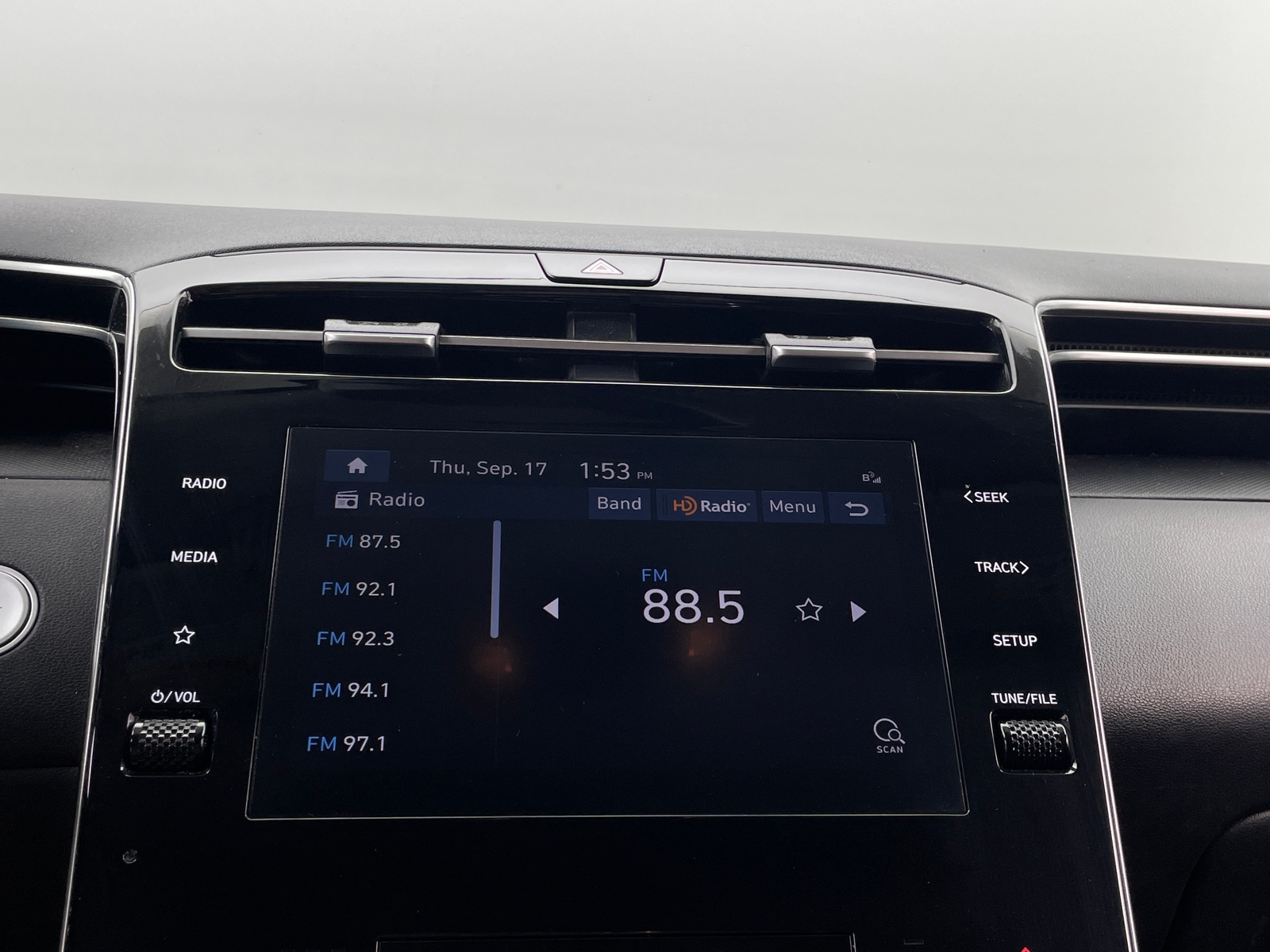 Thumbnail: 2024 Hyundai Tucson - 4