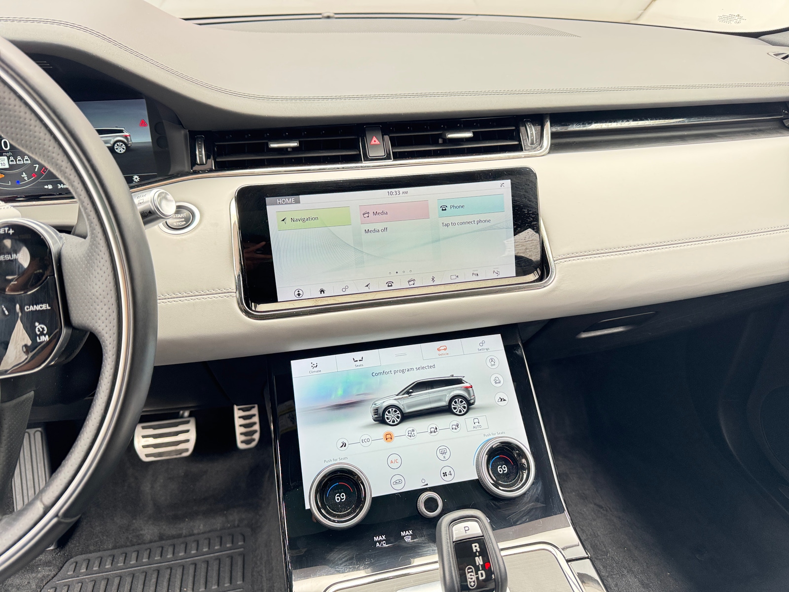 Thumbnail: 2020 Land Rover Range Rover Evoque - 4