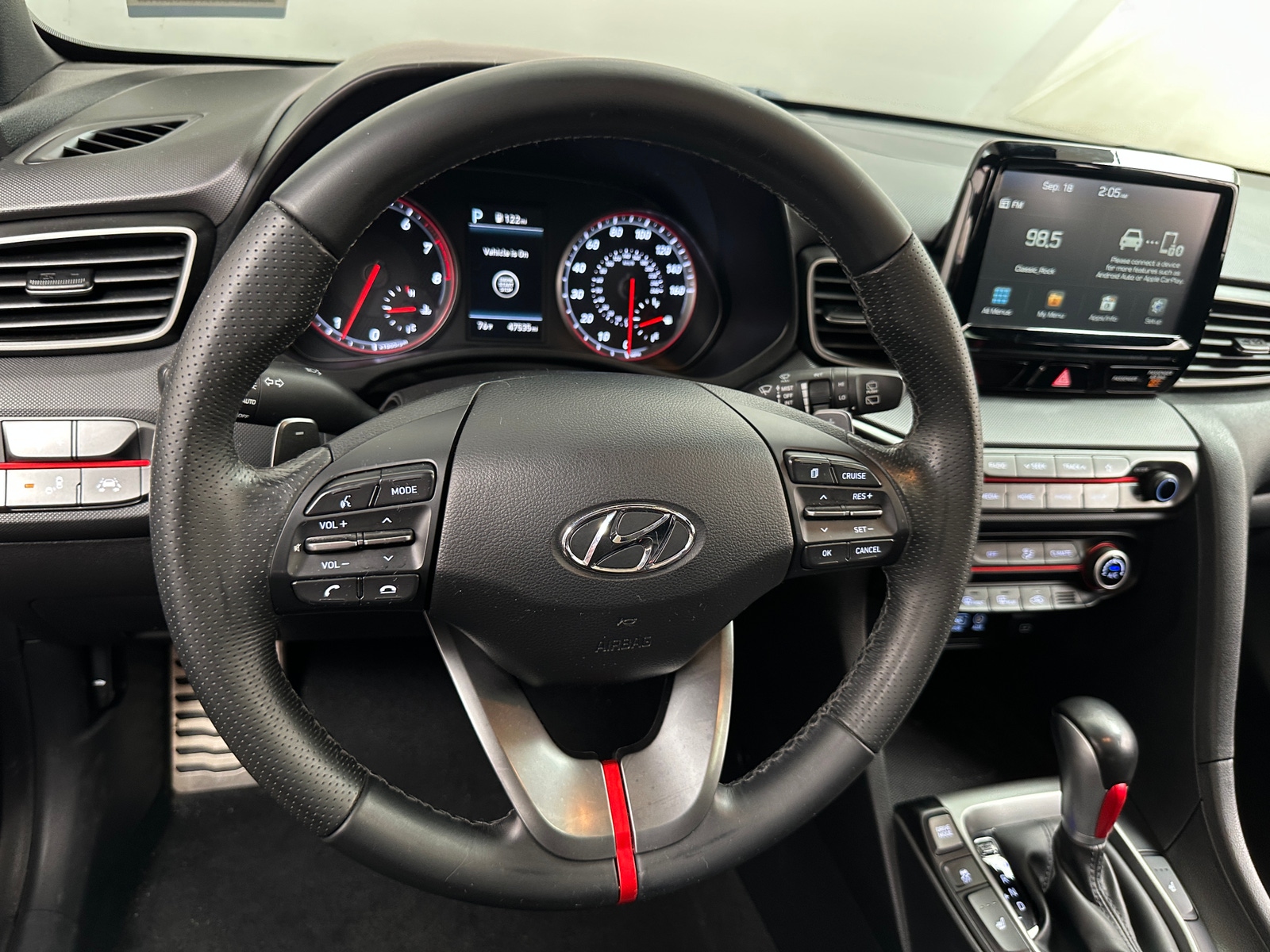 Thumbnail: 2019 Hyundai Veloster - 5