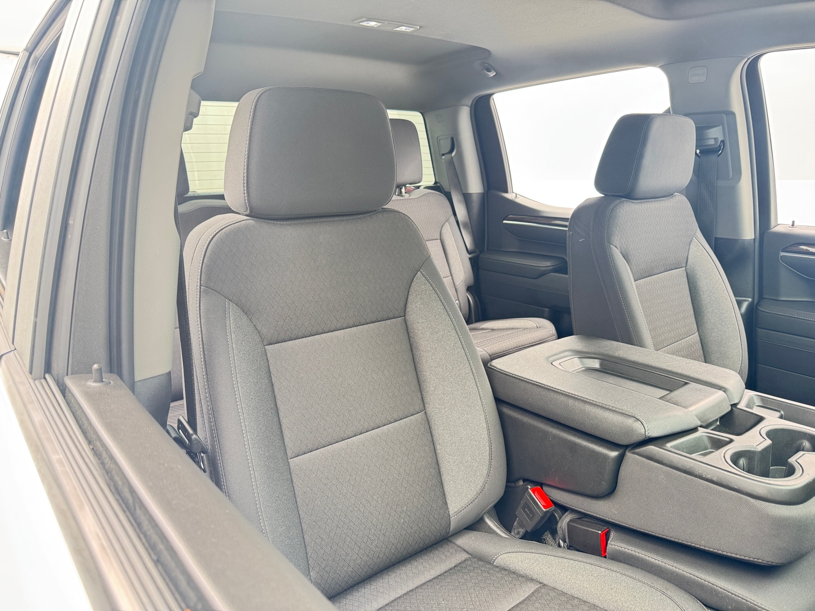 Thumbnail: 2025 Chevrolet Silverado 1500 - 2
