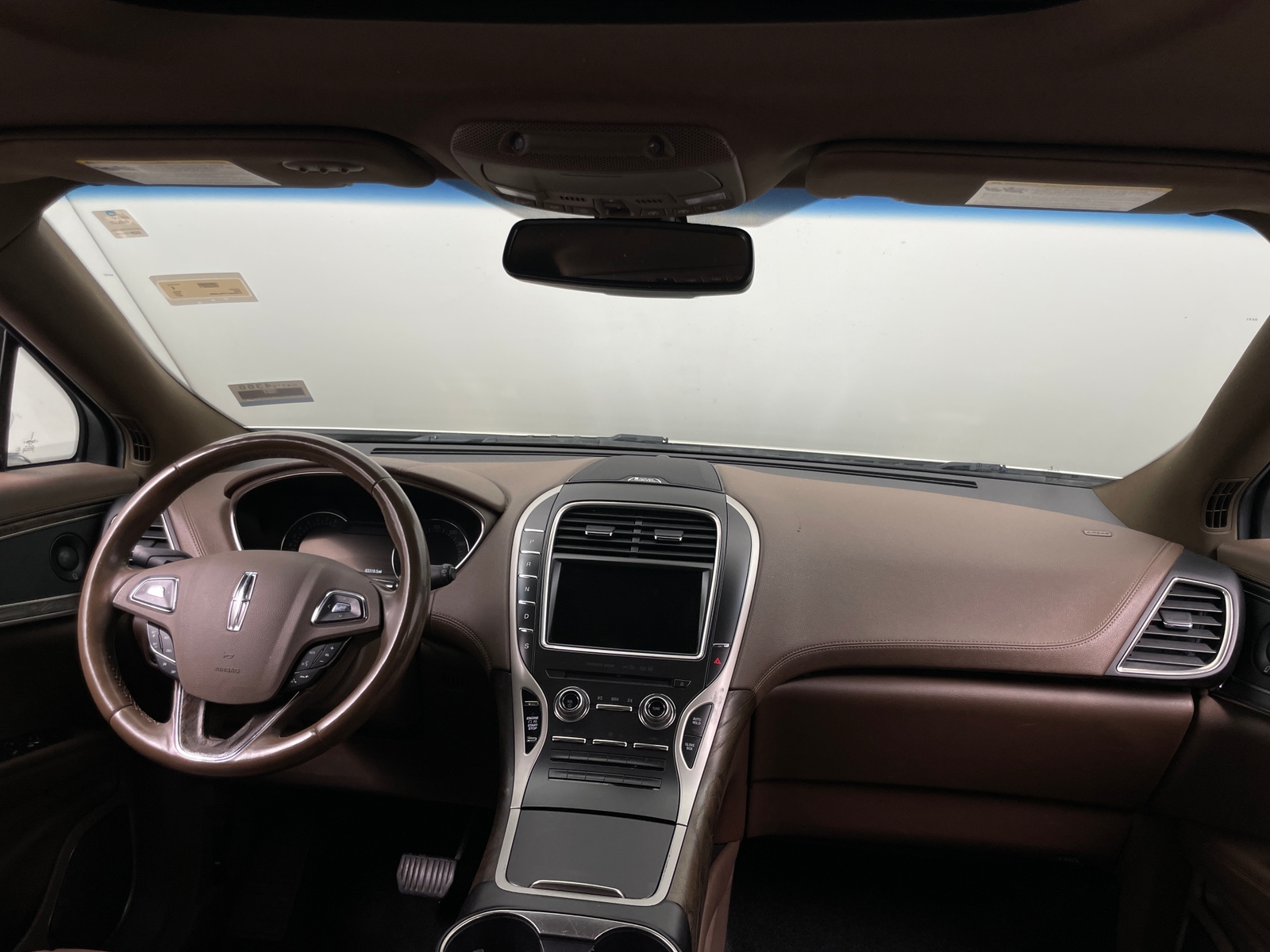Thumbnail: 2017 Lincoln MKX - 2